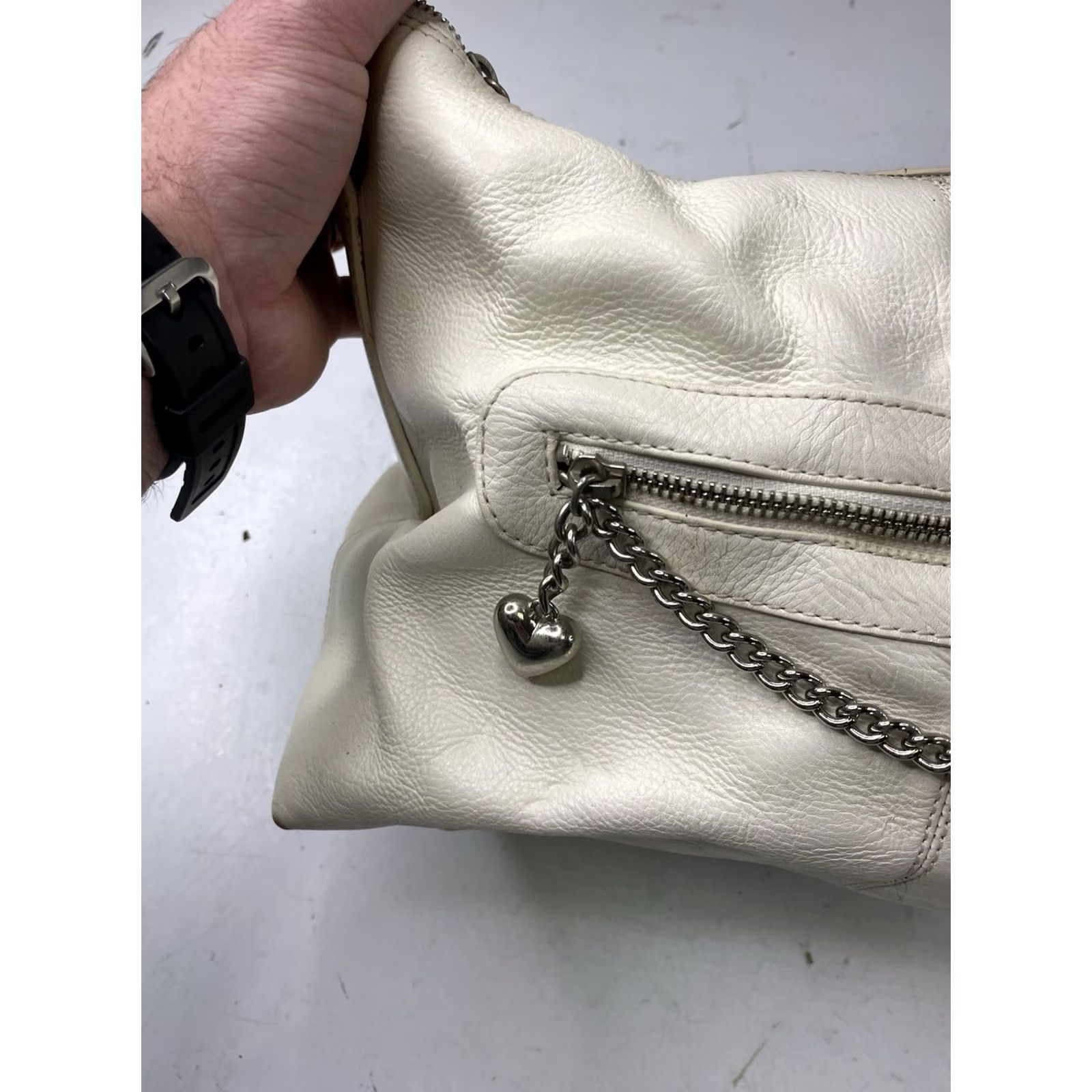 Juicy Couture VINTAGE Juicy Couture Y2K Shoulder Bag White Leather Medium Women’s Mens? No Size ONE SIZE - 3 Thumbnail