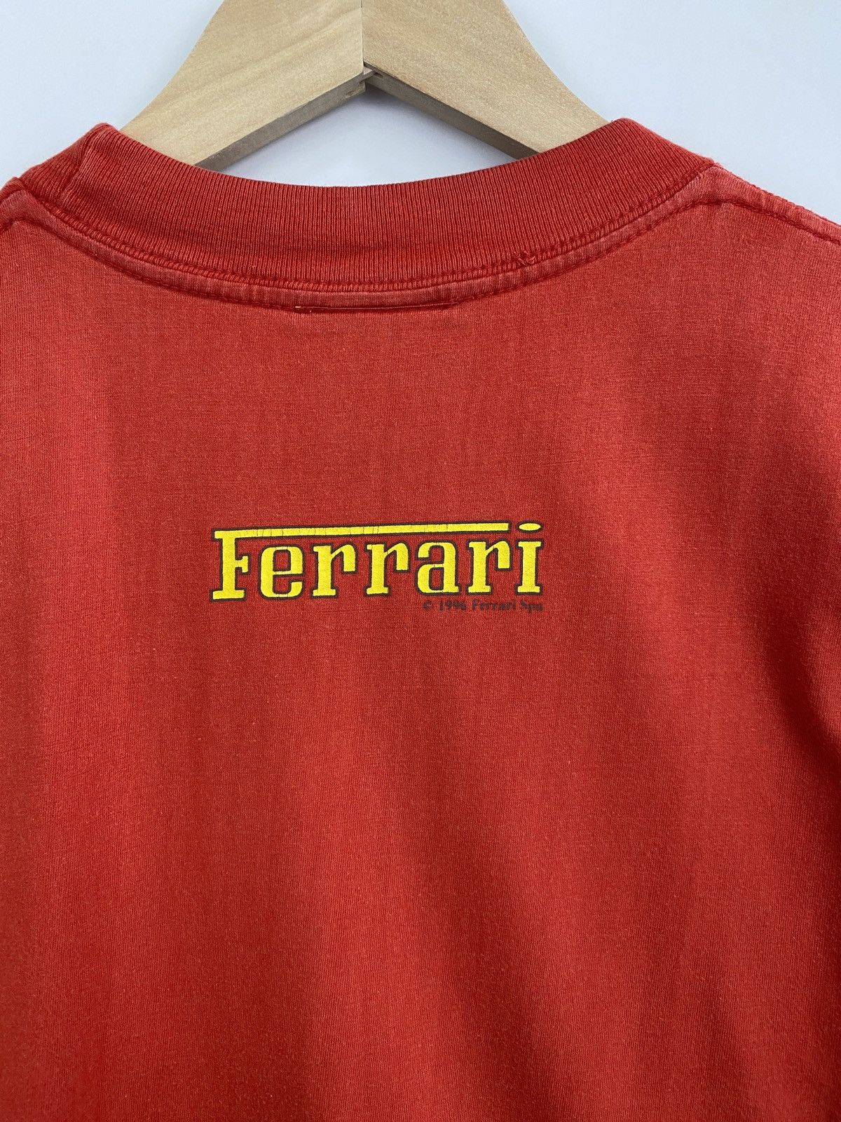Ferrari 🇮🇹 Vintage 1996 Ferrari Racing F1 Graphic Big logo T-Shirt Size US M / EU 48-50 / 2 - 8 Thumbnail