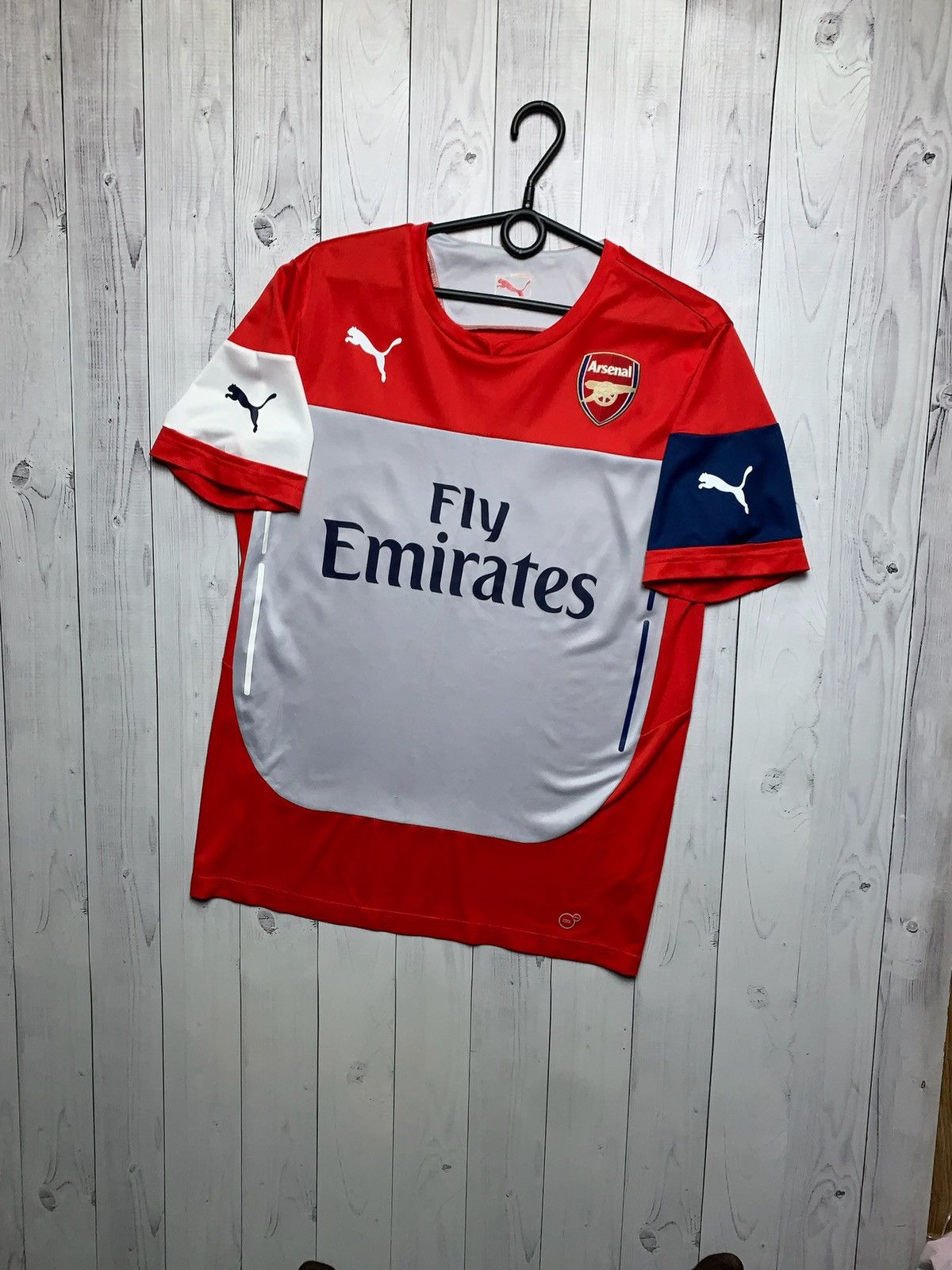 Puma × Vintage Vintage puma Arsenal soccer jersey size M logo rare Size US M / EU 48-50 / 2 - 1 Thumbnail