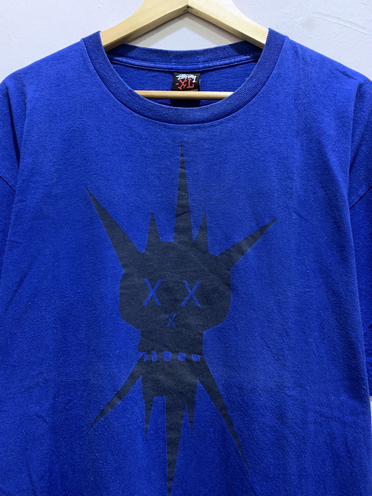 Stussy Vintage Y2K Stussy X Futura Skull Y2K Tshirt 2008 Size US XL / EU 56 / 4 - 3 Thumbnail