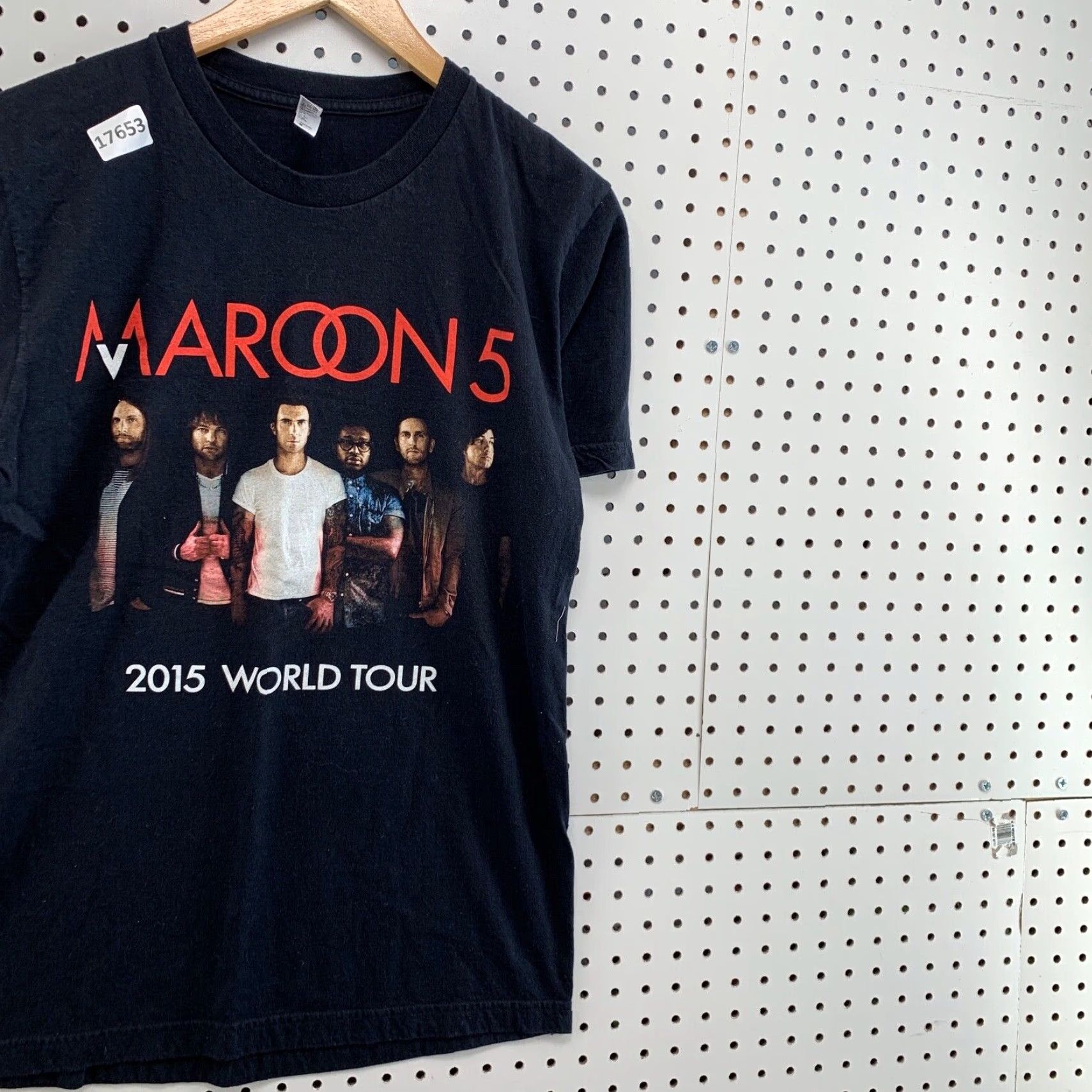 American Apparel VINTAGE Maroon 5 2015 World Tour Shirt Black Adult M 19X28 Short Sleeve Band TEE Music Mens Size US M / EU 48-50 / 2 - 4 Thumbnail
