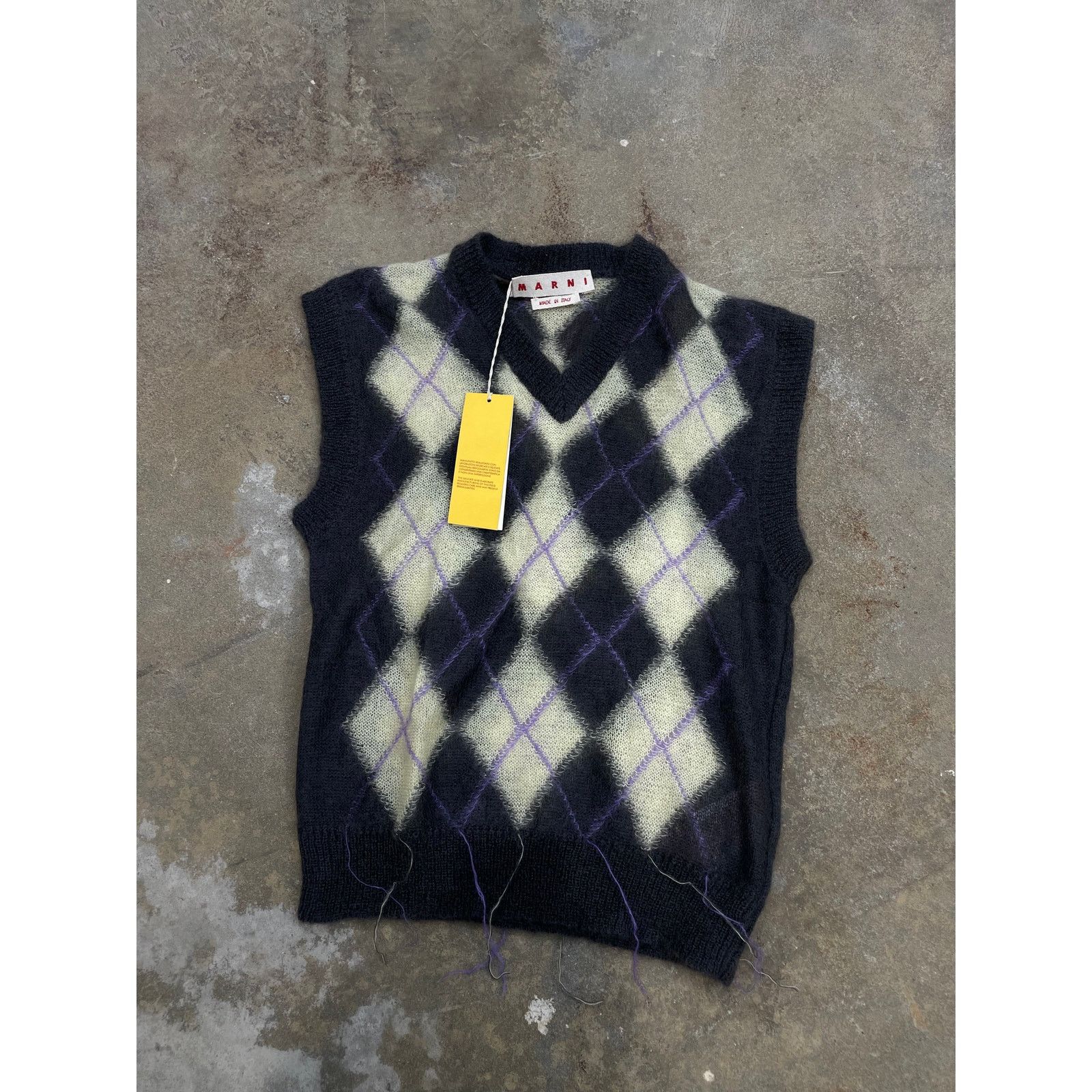 Marni Marni Sweater Vest Grey Yellow Purple Used 50 (Small) Size US S / EU 44-46 / 1 - 1 Thumbnail