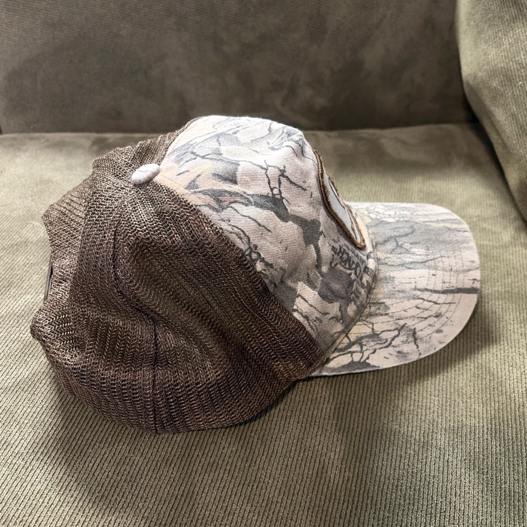 John Deere VINTAGE John Deere Snapback Hat Trucker Lynch Camo Beige Brown Tan Hat Mens One Size Cap Farmer Size ONE SIZE - 3 Thumbnail