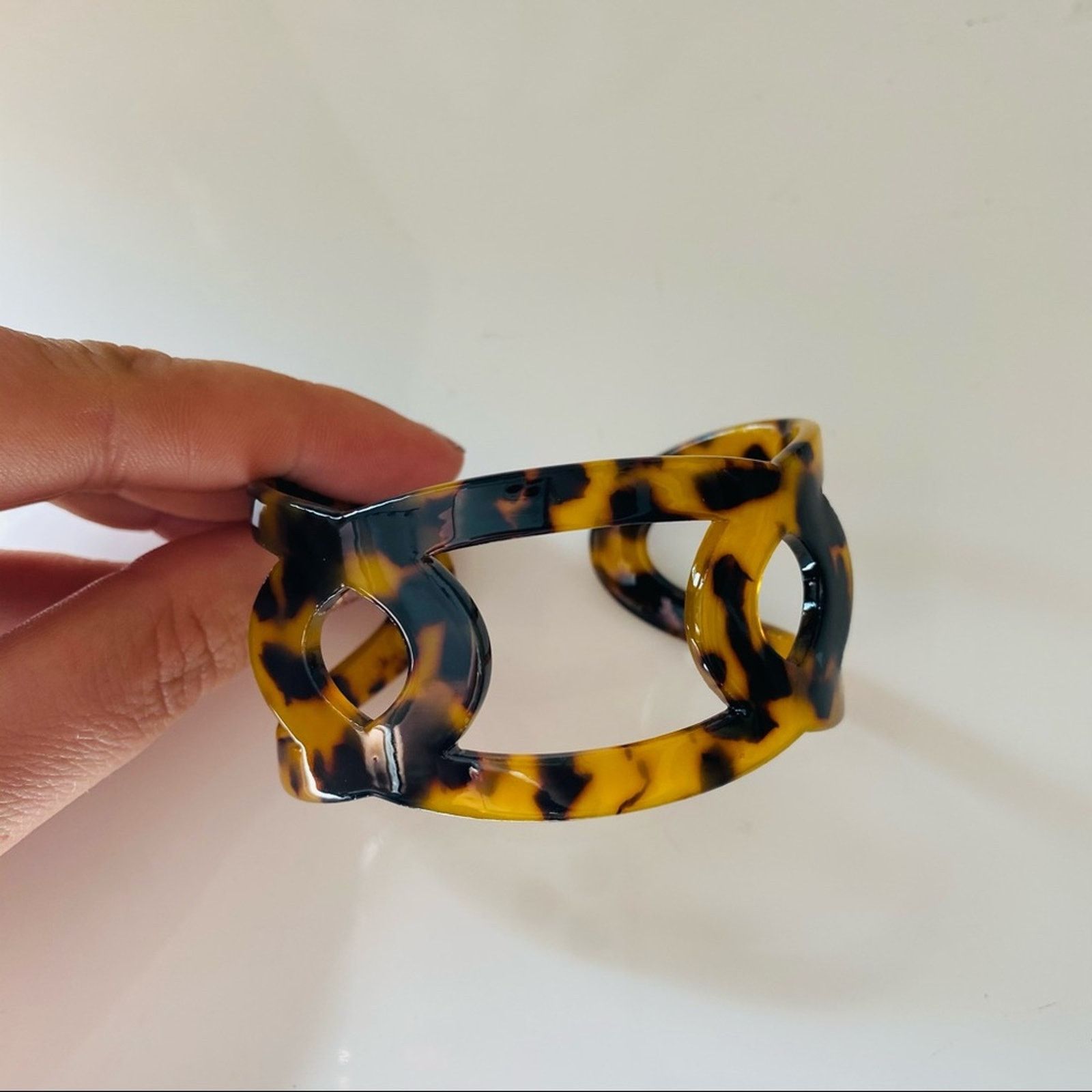 Nordstrom NEW NORDSTROM Brown Tortoiseshell Bracelet Bangle Jewelry Size ONE SIZE - 6 Thumbnail