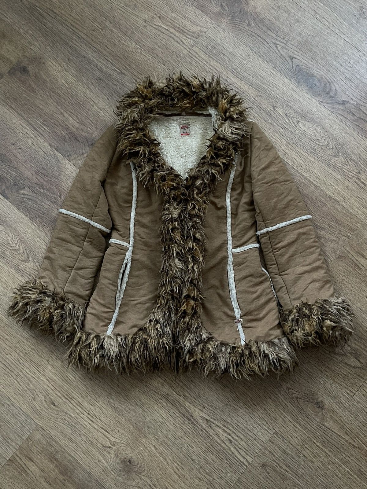 MISS SIXTY ゴールド ファー付きジャケット S Miss Sixty Miss Sixty Faux Fur and Leather Afghan Coat. | Grailed