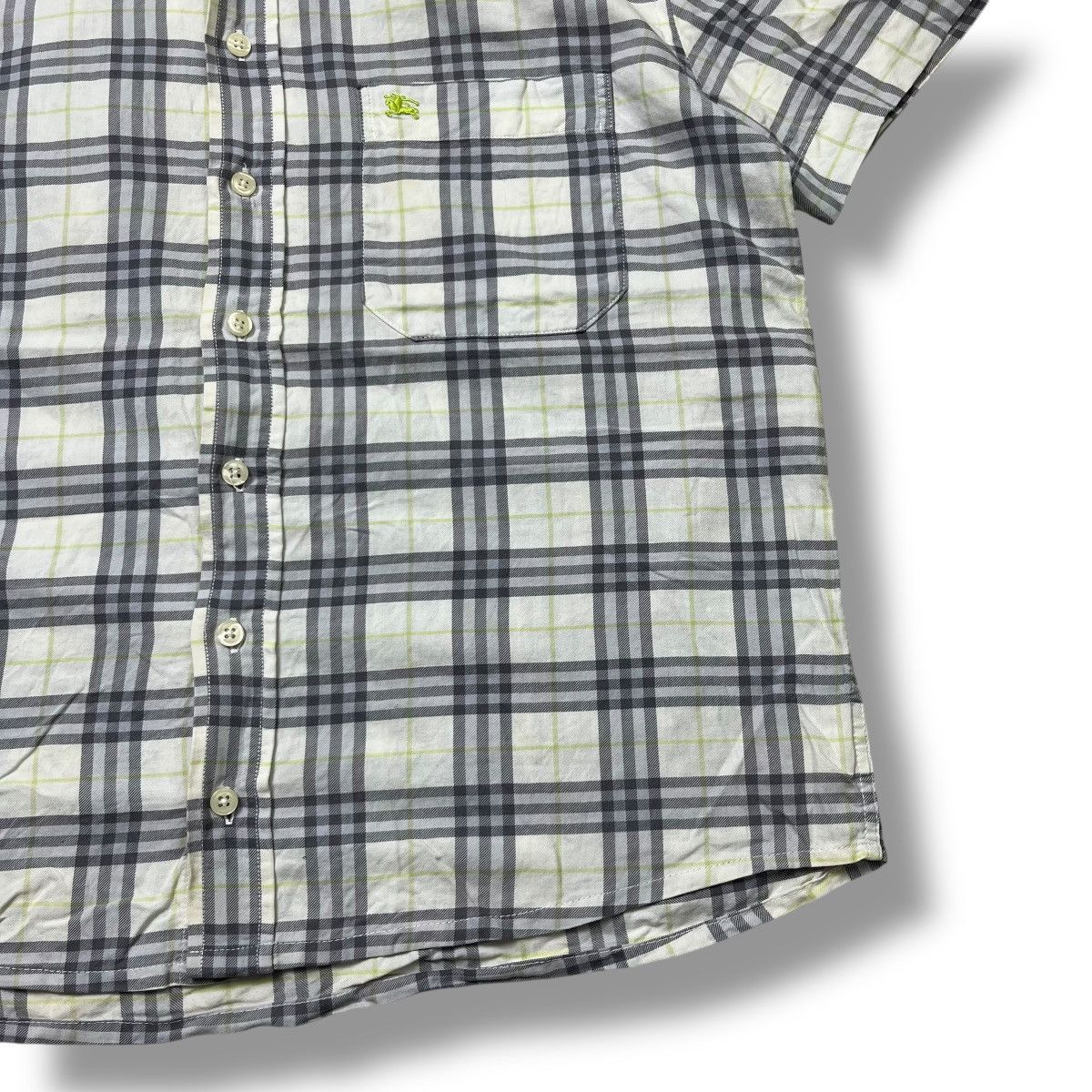 Burberry Burberry short sleeve nova check Size US S / EU 44-46 / 1 - 3 Thumbnail