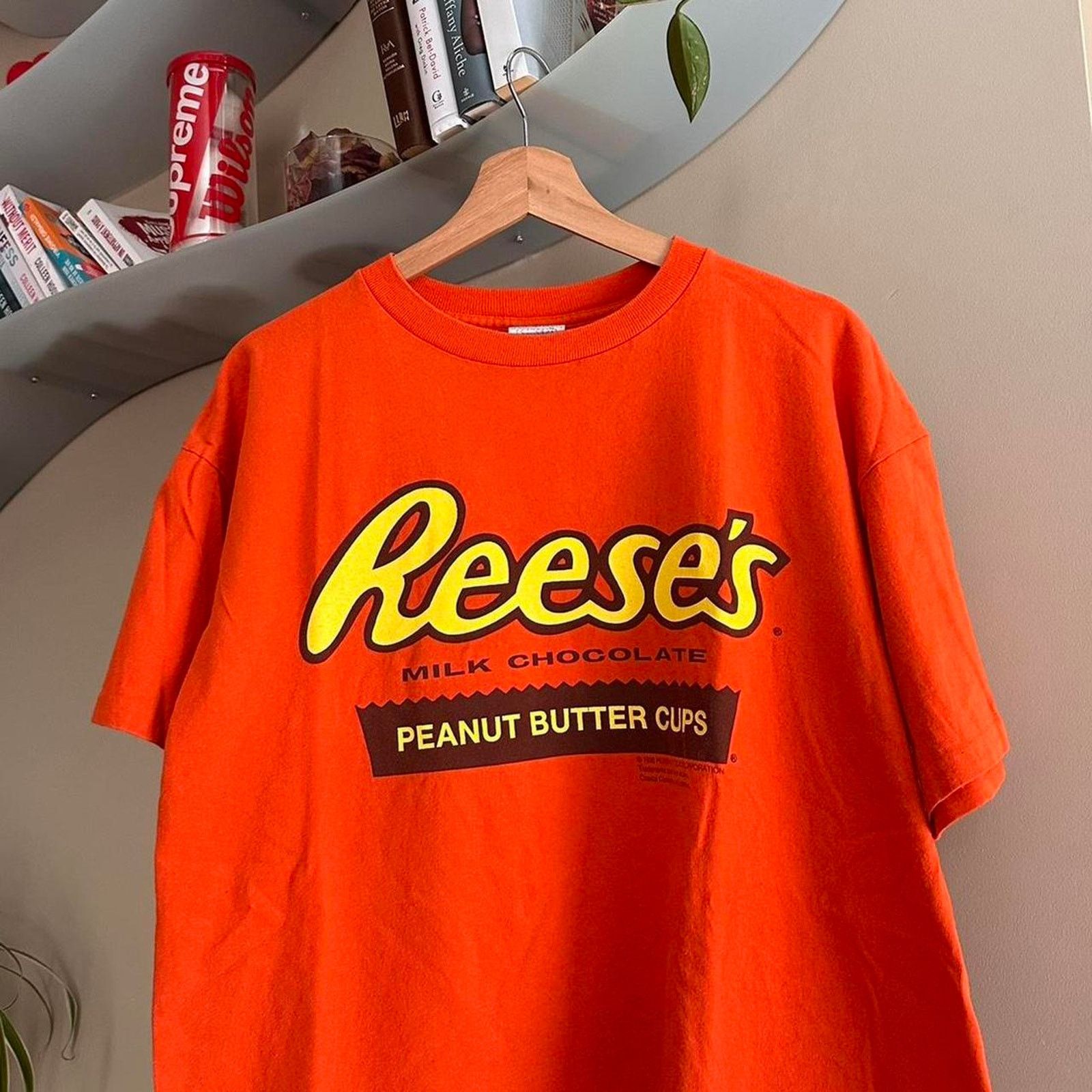 Vintage Vintage 1996 Reese's Peanut Butter Cups Shirt Size US L / EU 52-54 / 3 - 2 Thumbnail