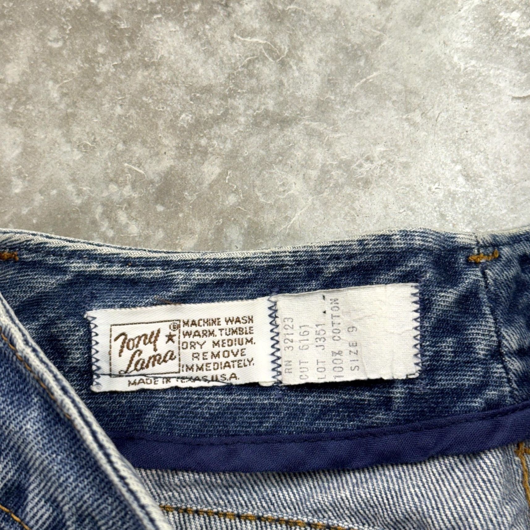Tony Lama VINTAGE Tony Lama Jeans Womens 9 Blue Denim High Rise Western Cowboy USA 80s Distressed Embroidered Logo Pockets 32in Inseam Mens Women Girls Boys Size 30" / US 8 / IT 44 - 6 Thumbnail