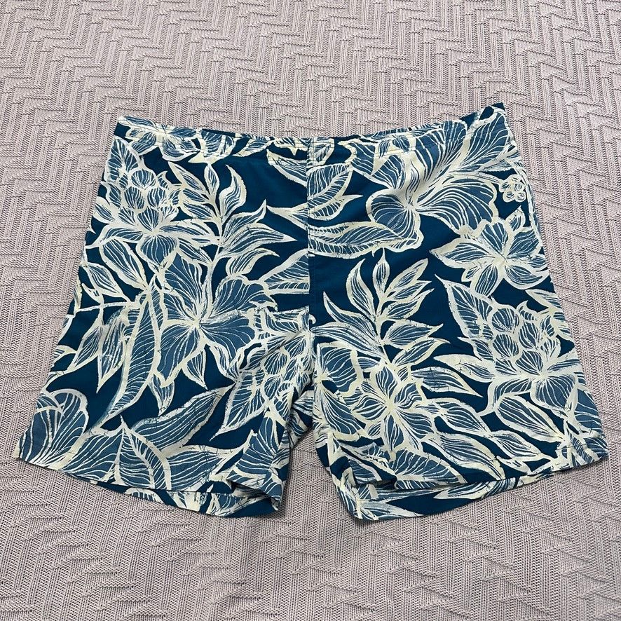 Other Pacific Scene green Hawaiian print swim shorts size L Size US 36 / EU 52 - 1 Thumbnail