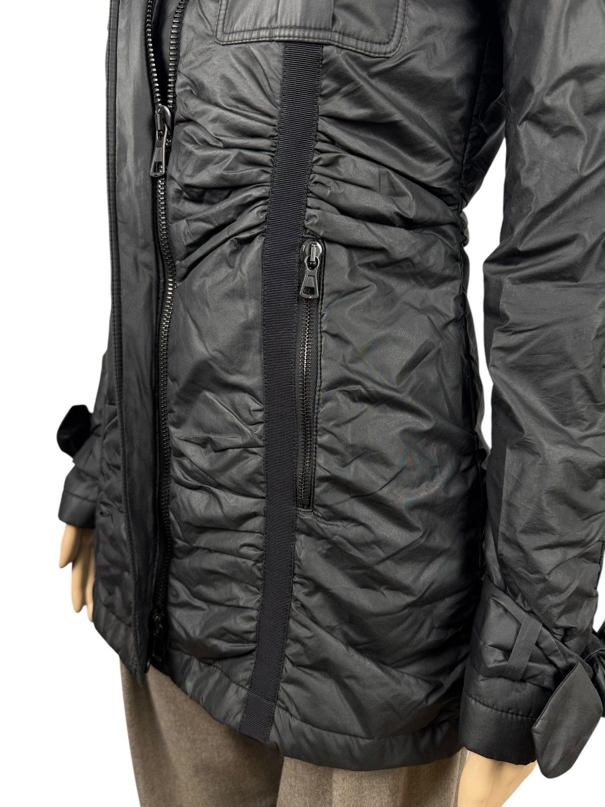Valentino Valentino Bow Decor Zip Jacket Mesh Trim First Line size 6 Size M / US 6-8 / IT 42-44 - 14 Thumbnail