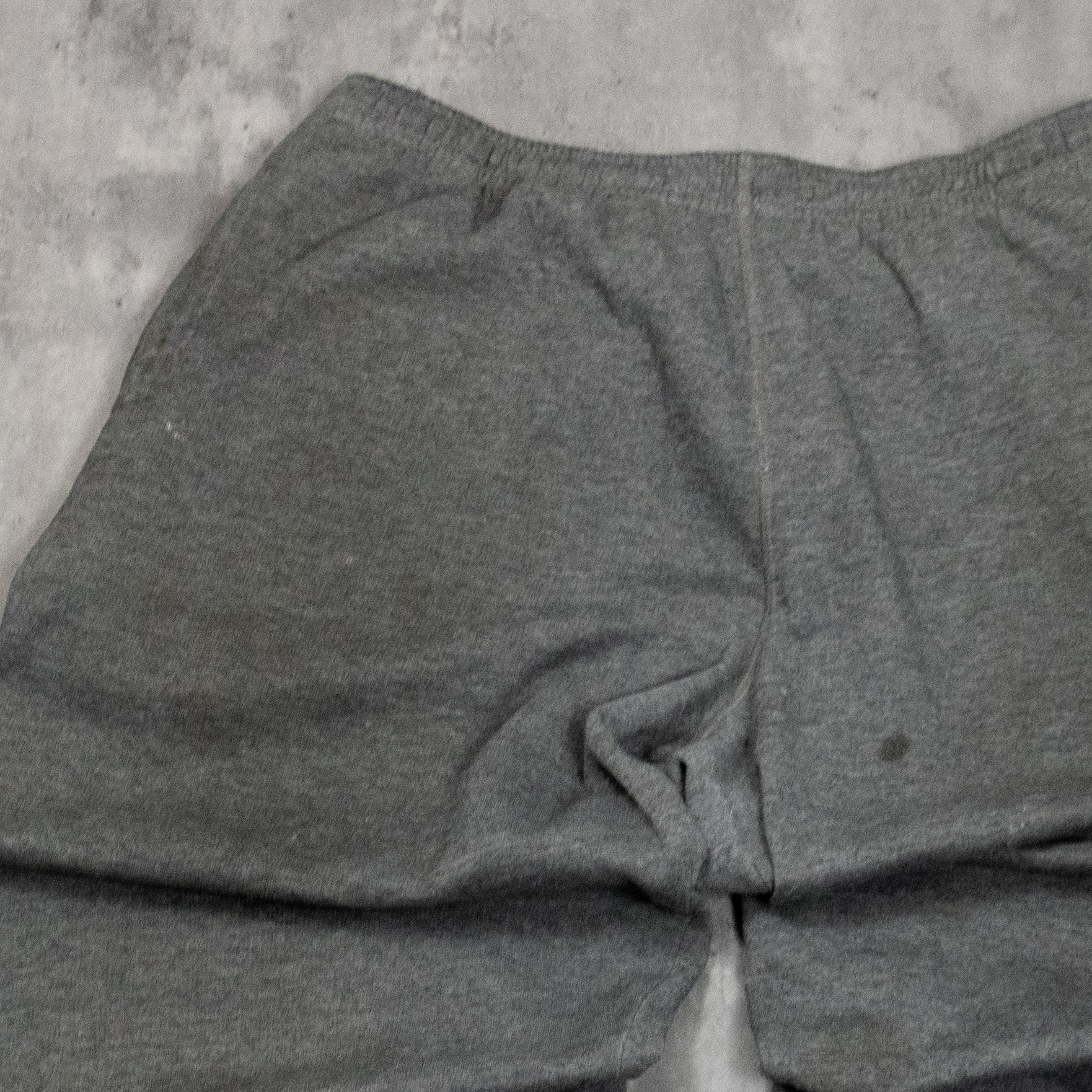 Athletic Works Y2K 00's Grey Baggy Fit Wide Legged Thrashed Sweatpant's Size US 34 / EU 50 - 8 Thumbnail