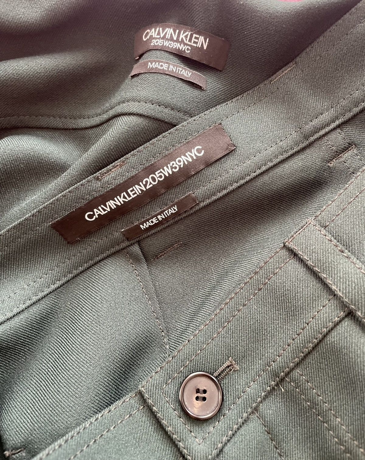 Calvin Klein 205W39NYC Extremely Rear Find. Size 34R - 6 Thumbnail