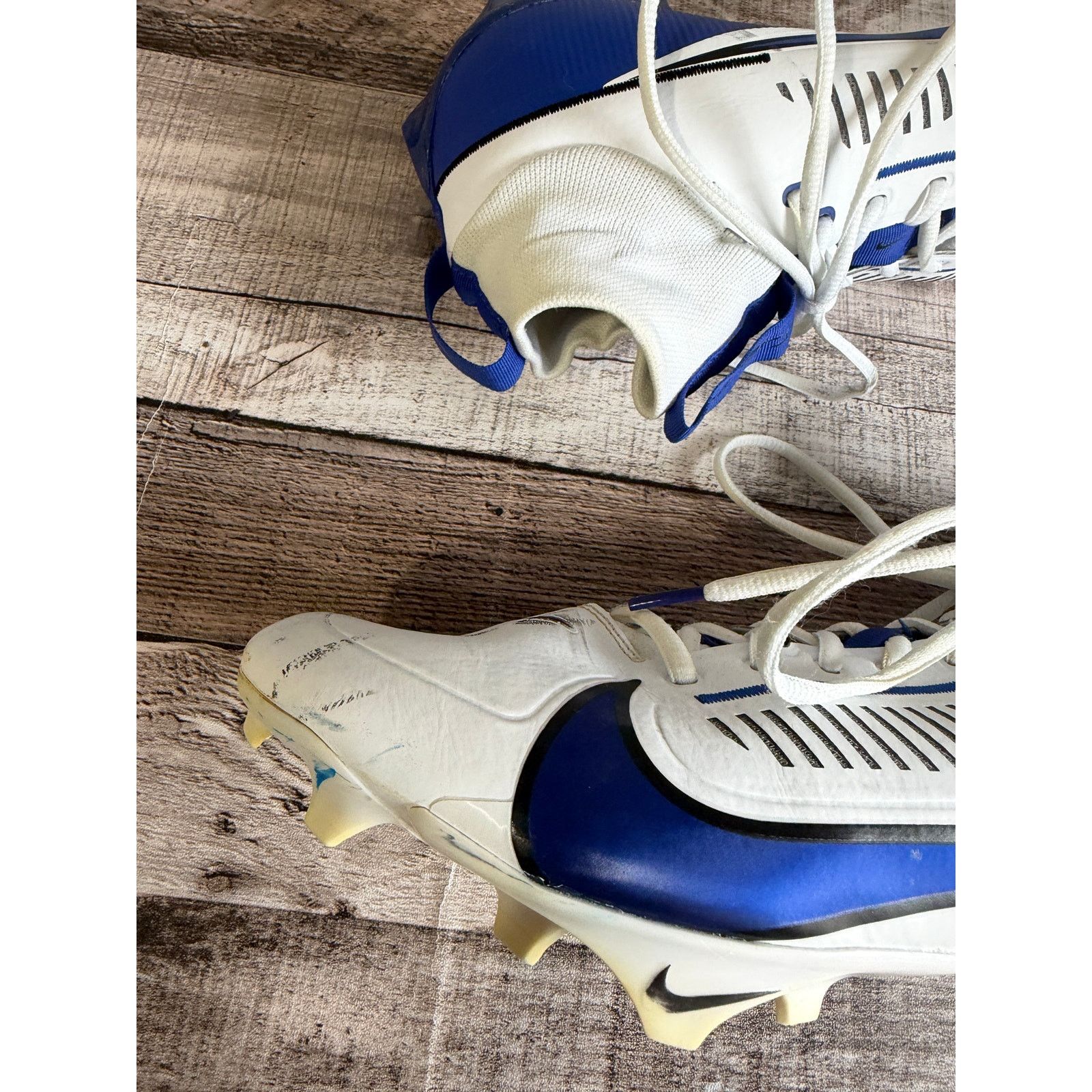 Nike Nike Blue and White Football Cleats Size 12.5 Size US 12.5 / EU 45-46 - 9 Thumbnail
