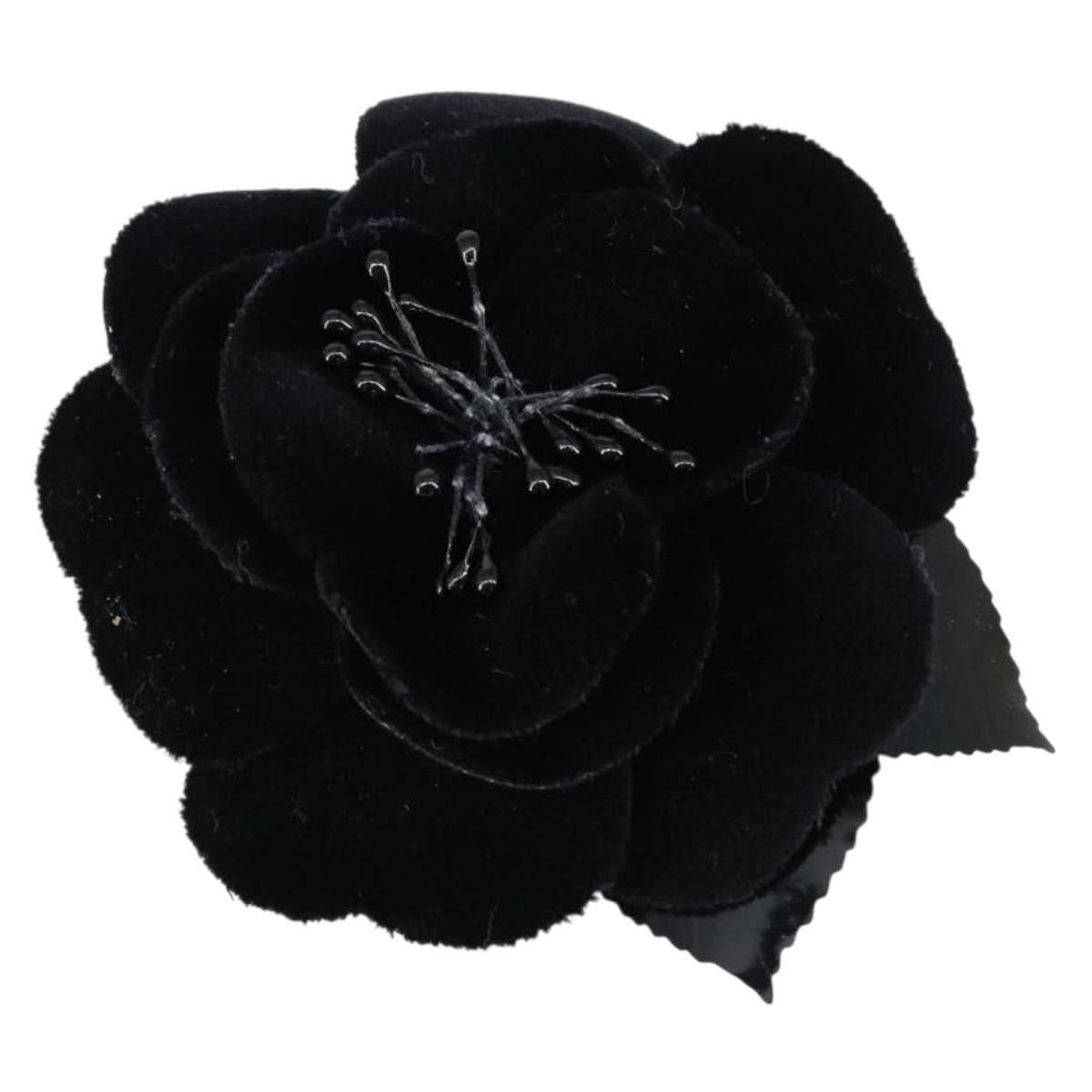 Chanel Chanel Brooch Velour Black CC Size ONE SIZE - 1 Thumbnail