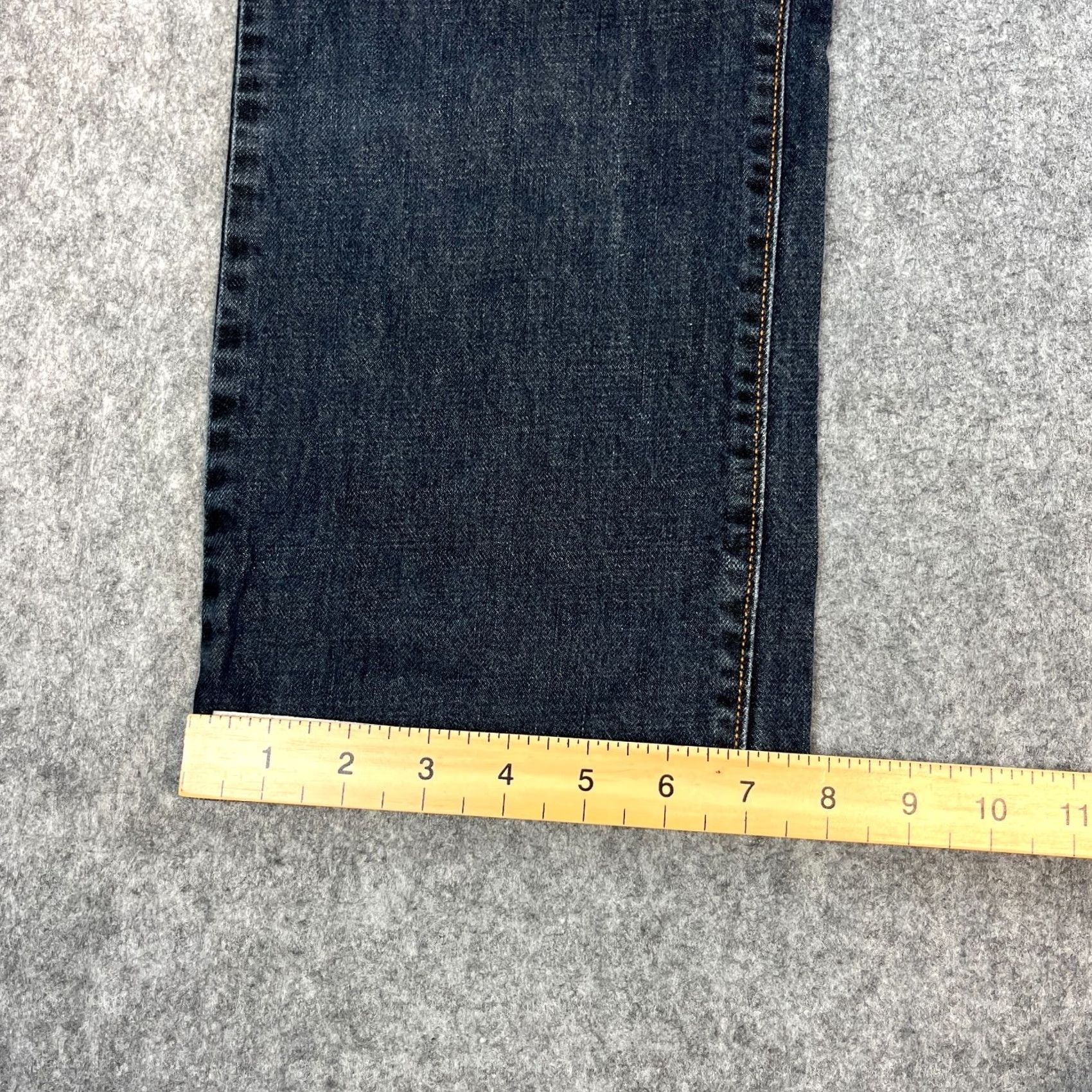 Hugo Boss HUGO BOSS Kansas Jeans Regular 30 30 Dark Wash Blue Denim 5-Pocket Design Mens Jeans Size US 30 / EU 46 - 3 Thumbnail