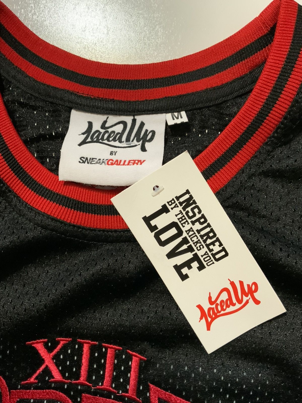 Sneakgallery NWT Laced Up XIII Bred Retro Michael Jordan GOAT Mesh Jersey Size US M / EU 48-50 / 2 - 6 Thumbnail
