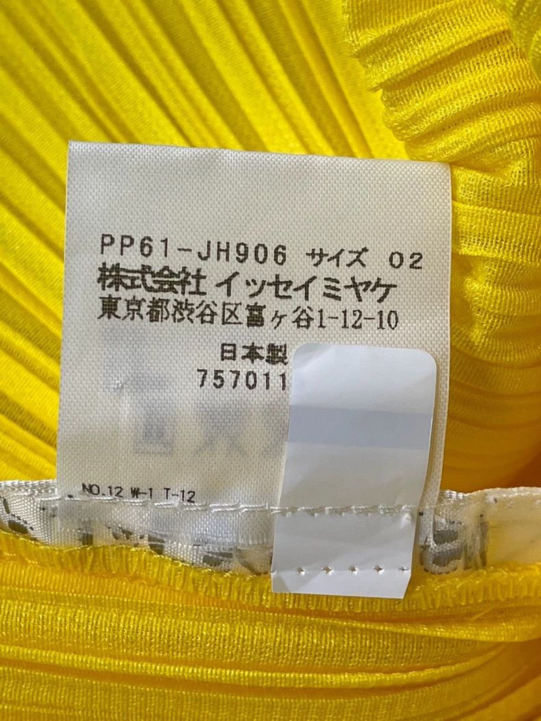 Issey Miyake Issey Miyake size:2 Yellow pleated pencil dress Size XS / US 0-2 / IT 36-38 - 9 Thumbnail