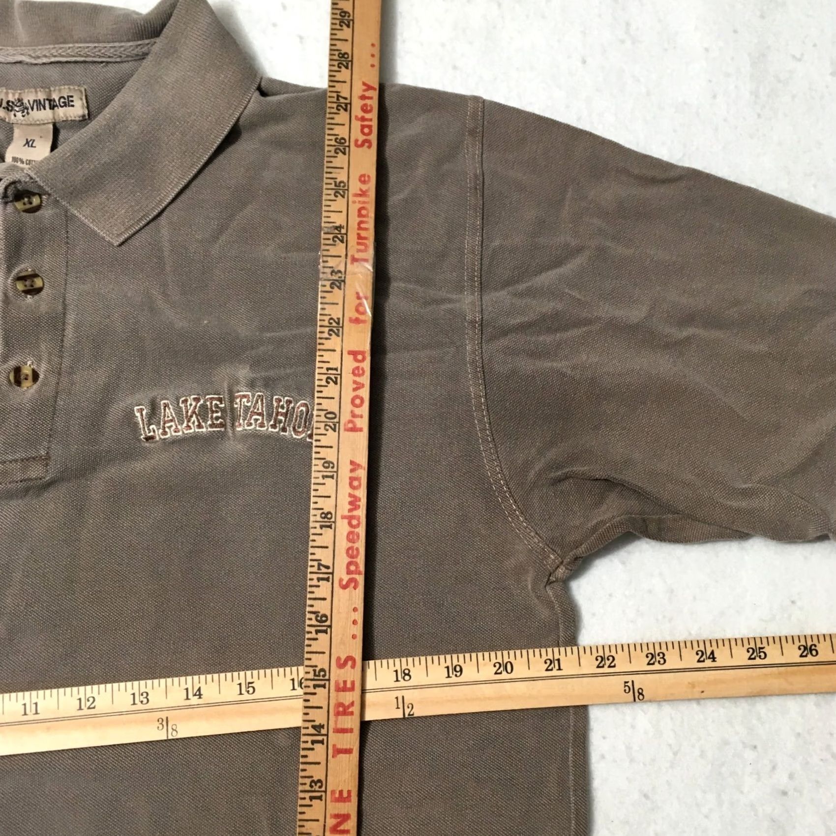 Vintage VINTAGE embroidered Lake Tahoe Polo Shirt Mens XL gray beige us Golf Size US XL / EU 56 / 4 - 5 Thumbnail