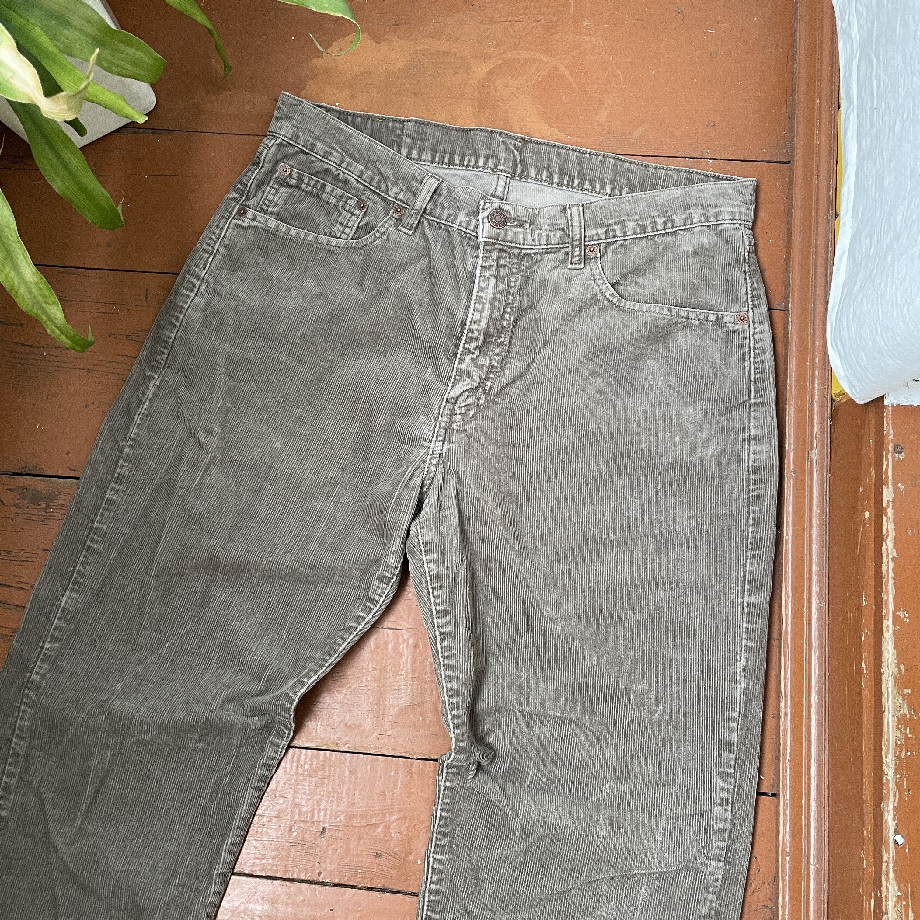 Levi's Custom Levi's Corduroy pants 1of1 japanese style faded Size US 34 / EU 50 - 14 Thumbnail