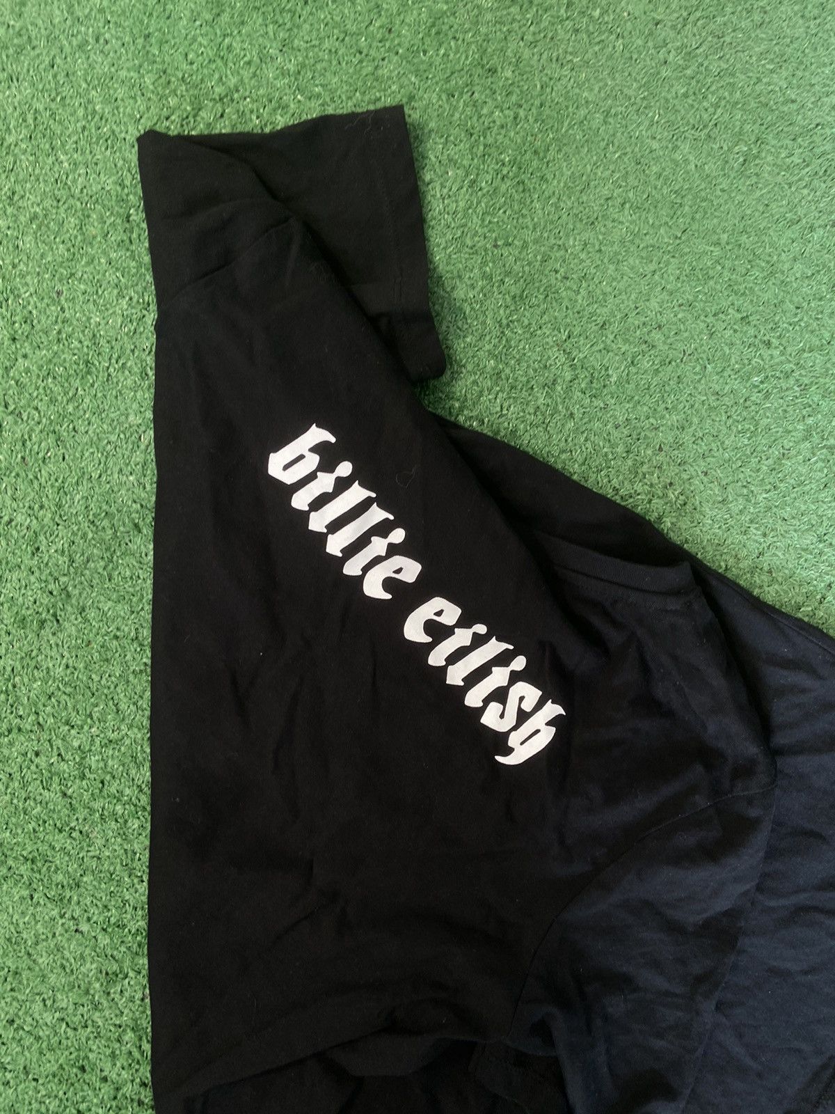 Billie Eilish Billie Eilish Size US M / EU 48-50 / 2 - 4 Thumbnail