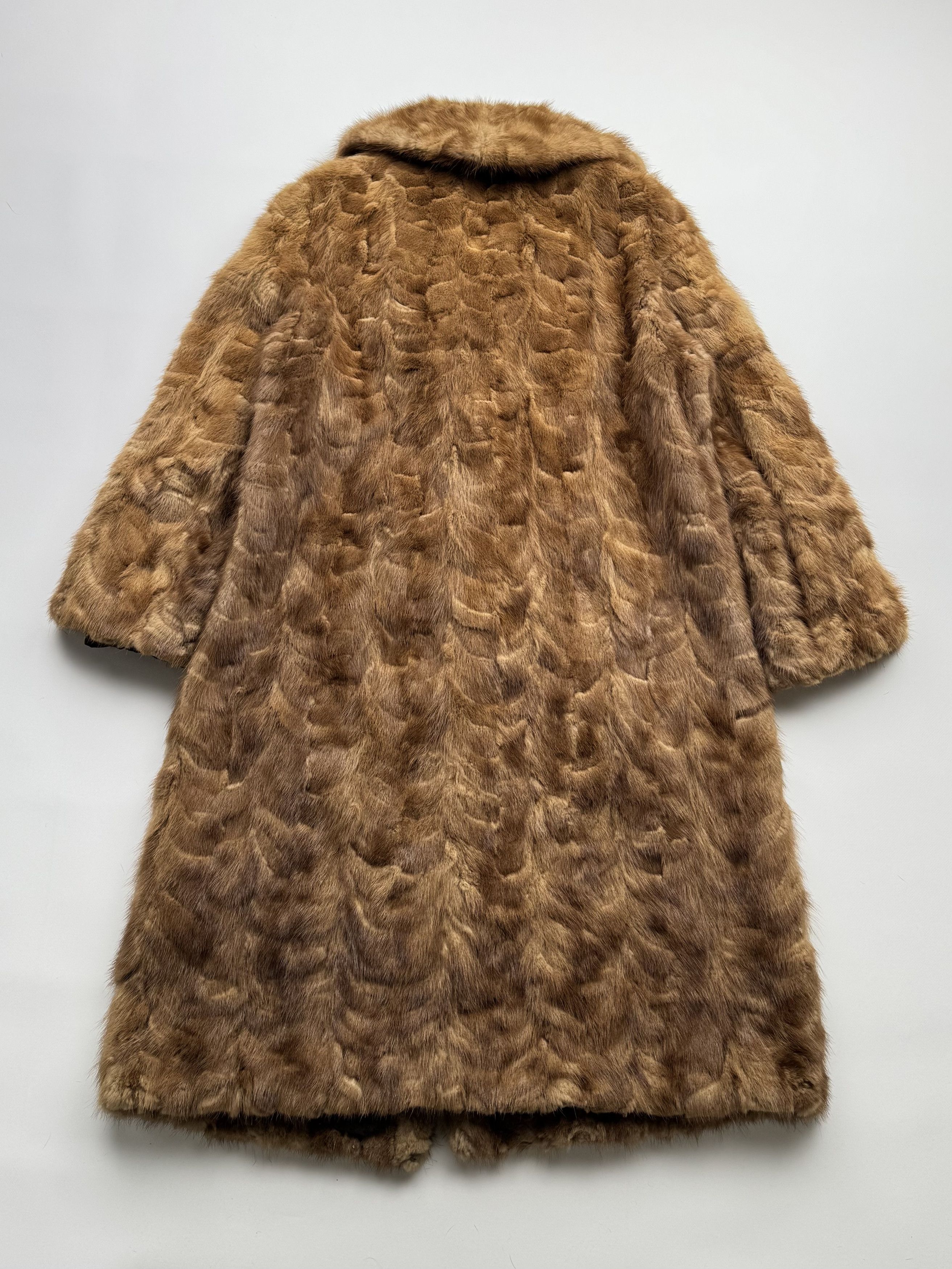 Vintage Vintage Real Fur Coat E2 Size L / US 10 / IT 46 - 18 Thumbnail