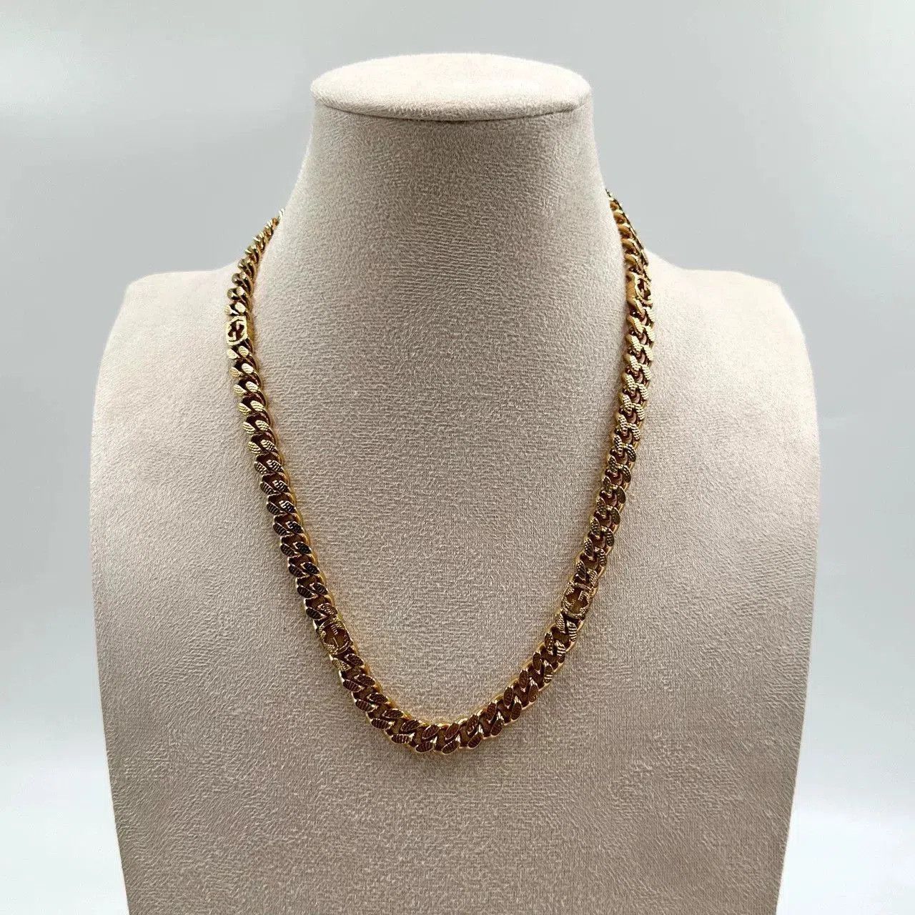 Gucci Gucci Double G Gold Necklace. Size ONE SIZE - 1 Thumbnail