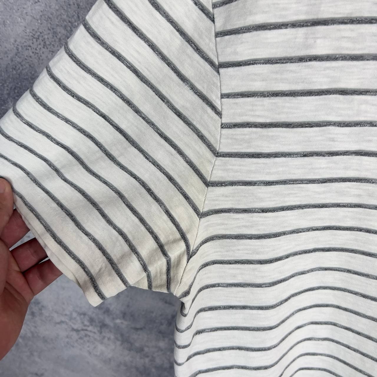 Allsaints Allsaints Tee Men's Size L Striped Cotton Short Sleeve` Size US L / EU 52-54 / 3 - 4 Thumbnail