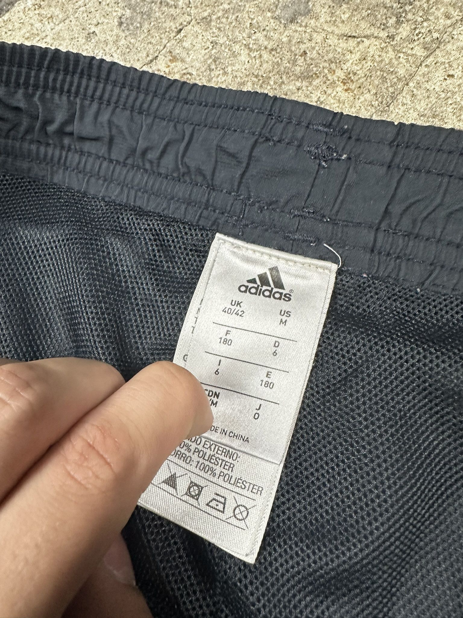 Adidas Vintage Adidas Real Madrid Oversized Nylon Trackpants Size US 34 / EU 50 - 5 Thumbnail