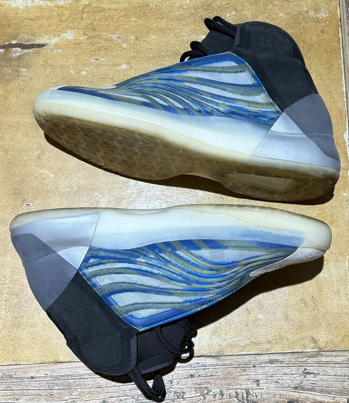 Adidas Adidas Yeezy Quantum Frozen Blue Size US 9 / EU 42 - 6 Thumbnail