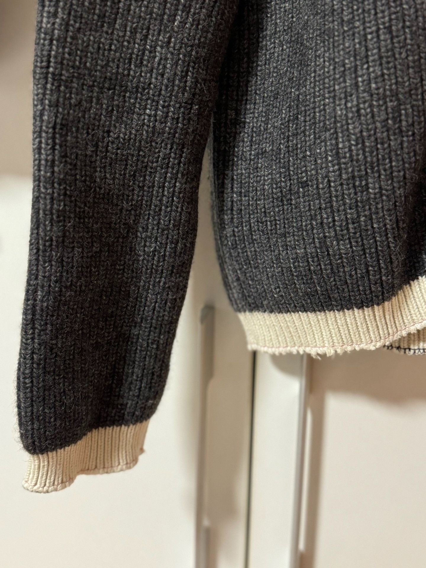 Maison Margiela Maison Margiela Zippered sweater 2501-Nextarrow Size US S / EU 44-46 / 1 - 5 Thumbnail