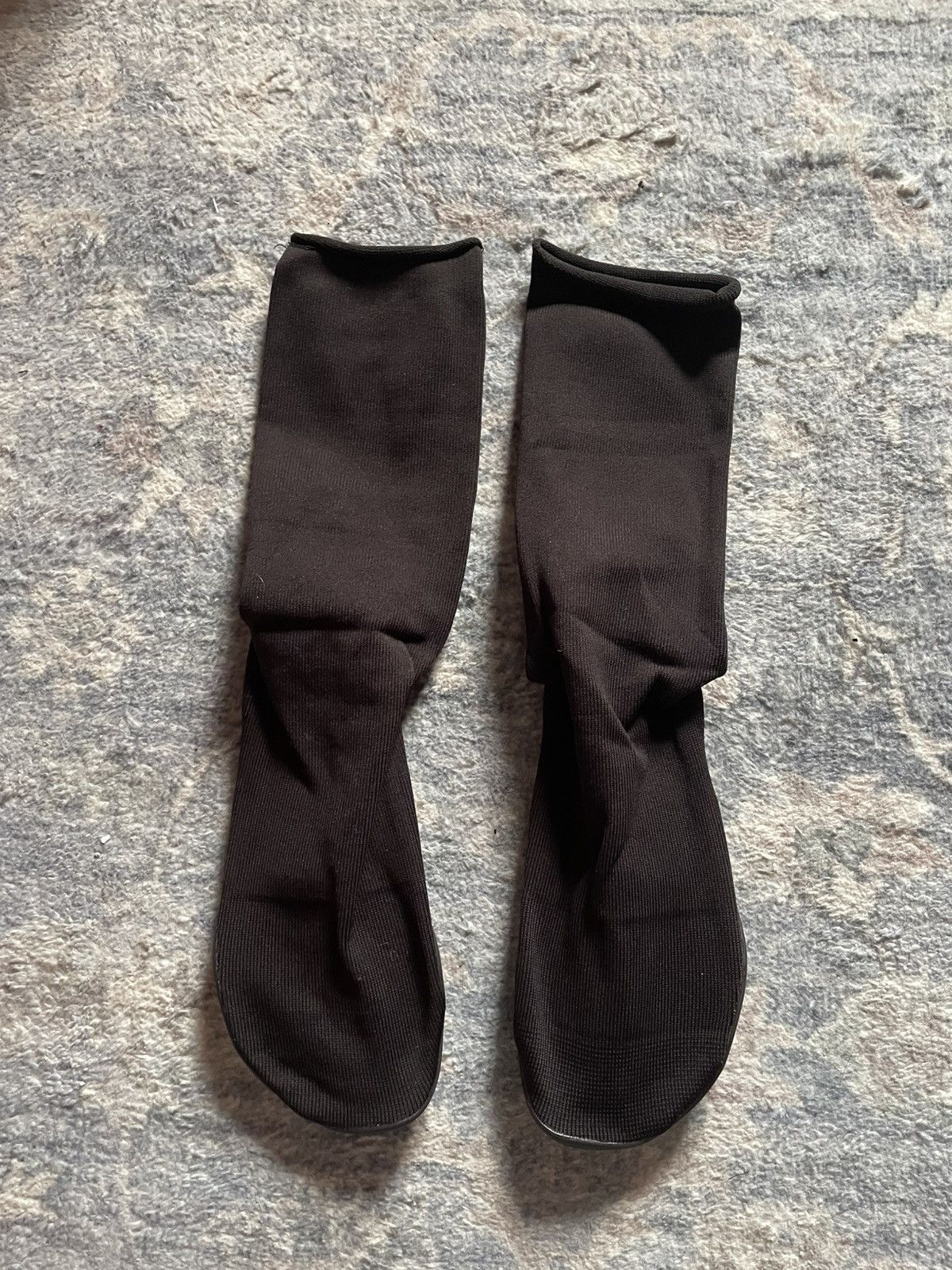 Yeezy YEEZY PODS Size US 9 / EU 42 - 3 Thumbnail