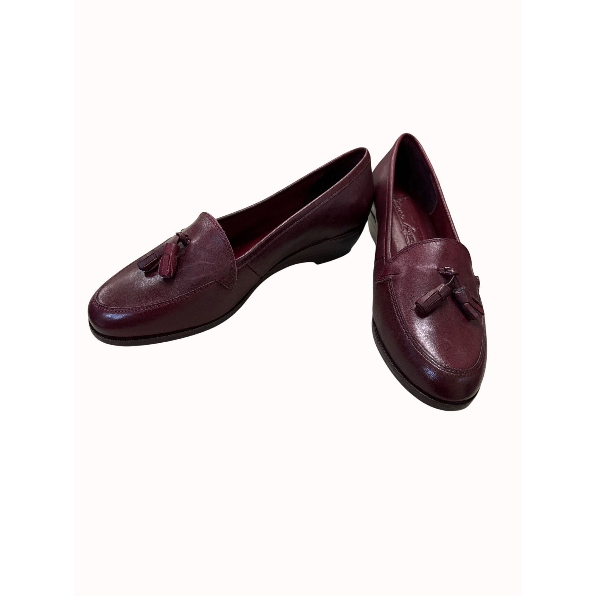 Etienne Aigner Etienne Aigner women’s red wine penny loafer shoes size 5.5M Size US 5.5 / IT 35.5 - 3 Thumbnail