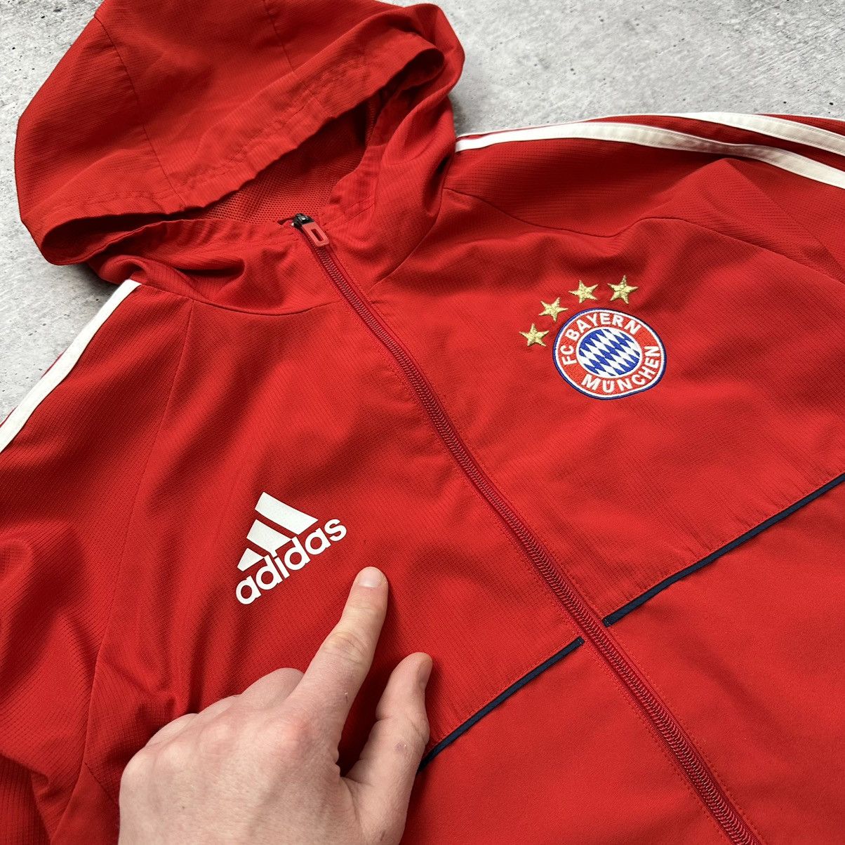 Other Adidas FC Bayern Munich Presentation Jacket 2017-18 Germany Size US M / EU 48-50 / 2 - 10 Thumbnail