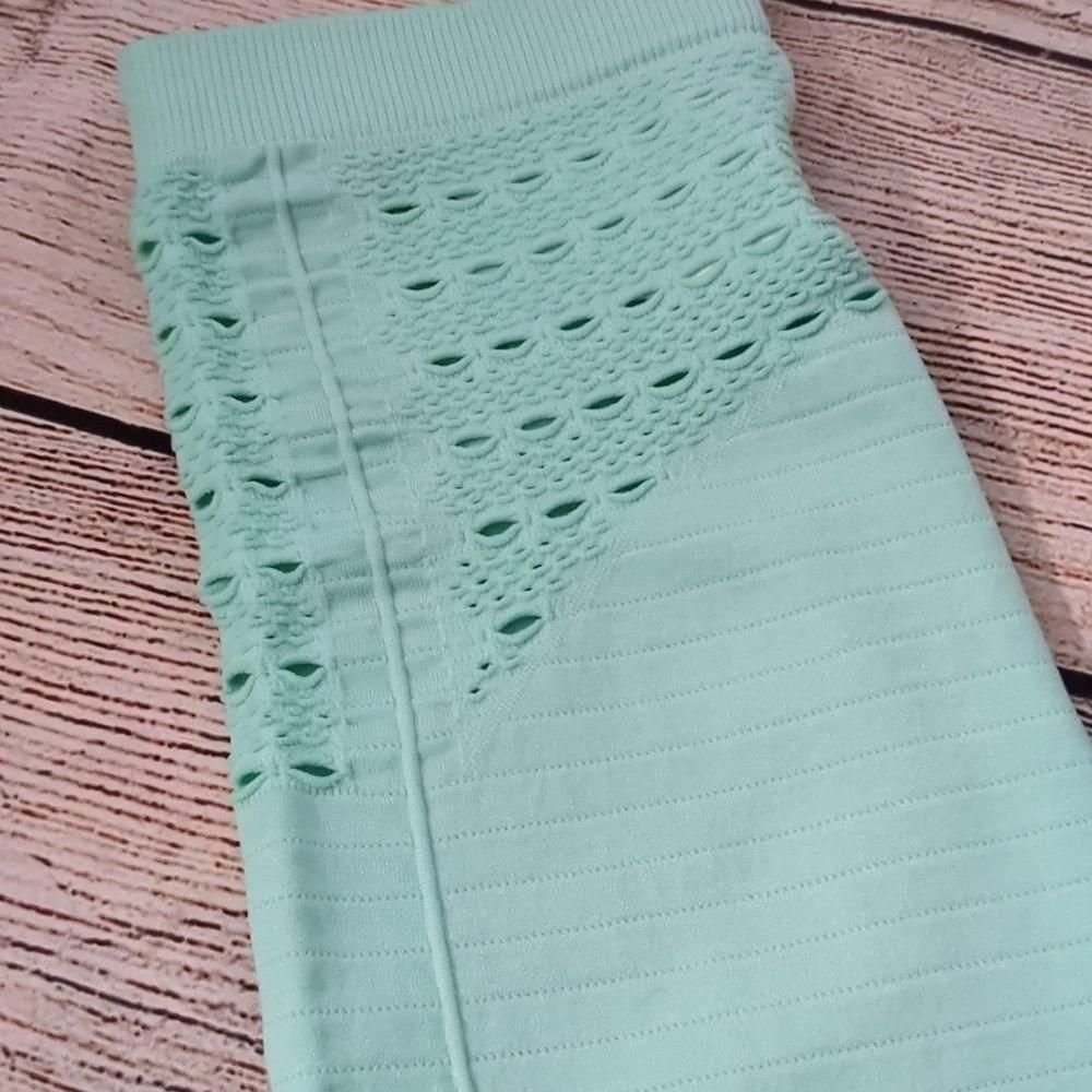 Gymshark Gymshark pastel green leggings size zmall Size 25" / US 0 / IT 36 - 3 Thumbnail