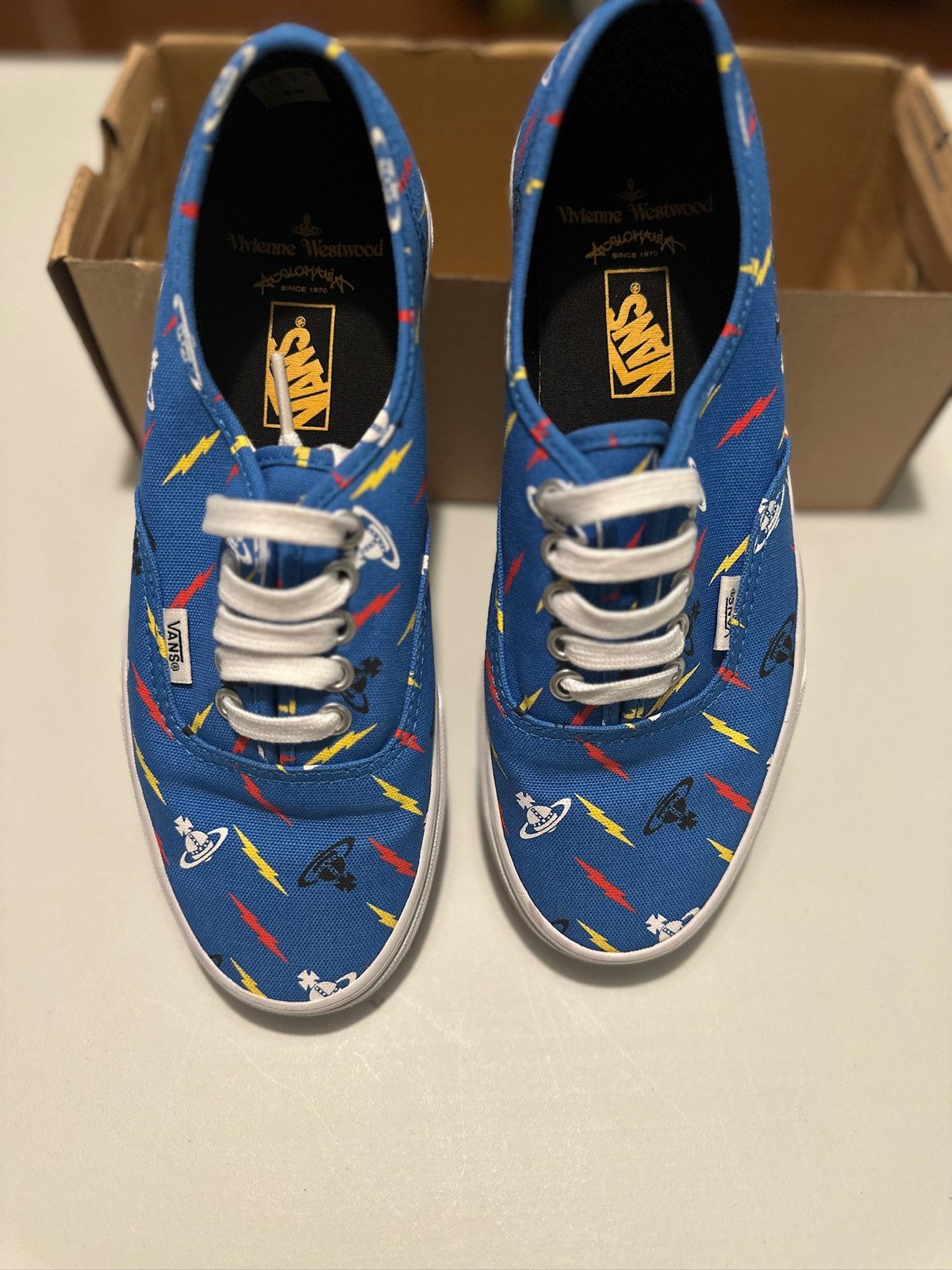 Vans Vans Authentic Vivienne Westwood Size US 7.5 / EU 40-41 - 1 Thumbnail