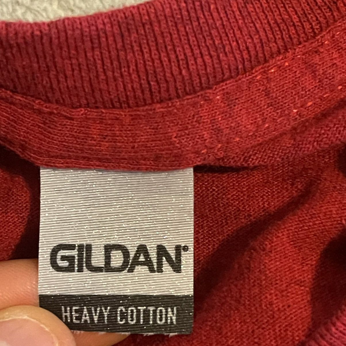 Gildan Car Shirt Men Large Red Graphic Streetwear Workout Gym Tee Size US L / EU 52-54 / 3 - 3 Thumbnail