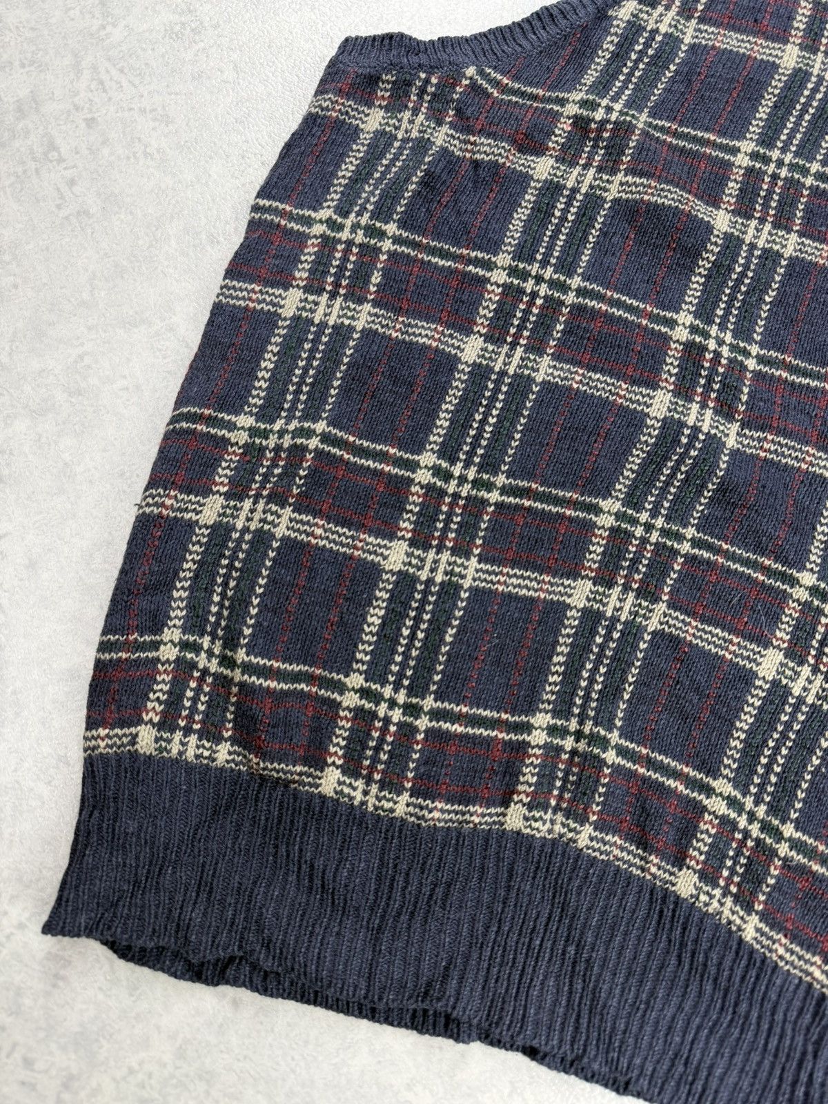 Polo Ralph Lauren Polo Ralph Lauren Plaid Knit Sweater Vest V-Neck Size XL Size US XXL / EU 58 / 5 - 3 Thumbnail