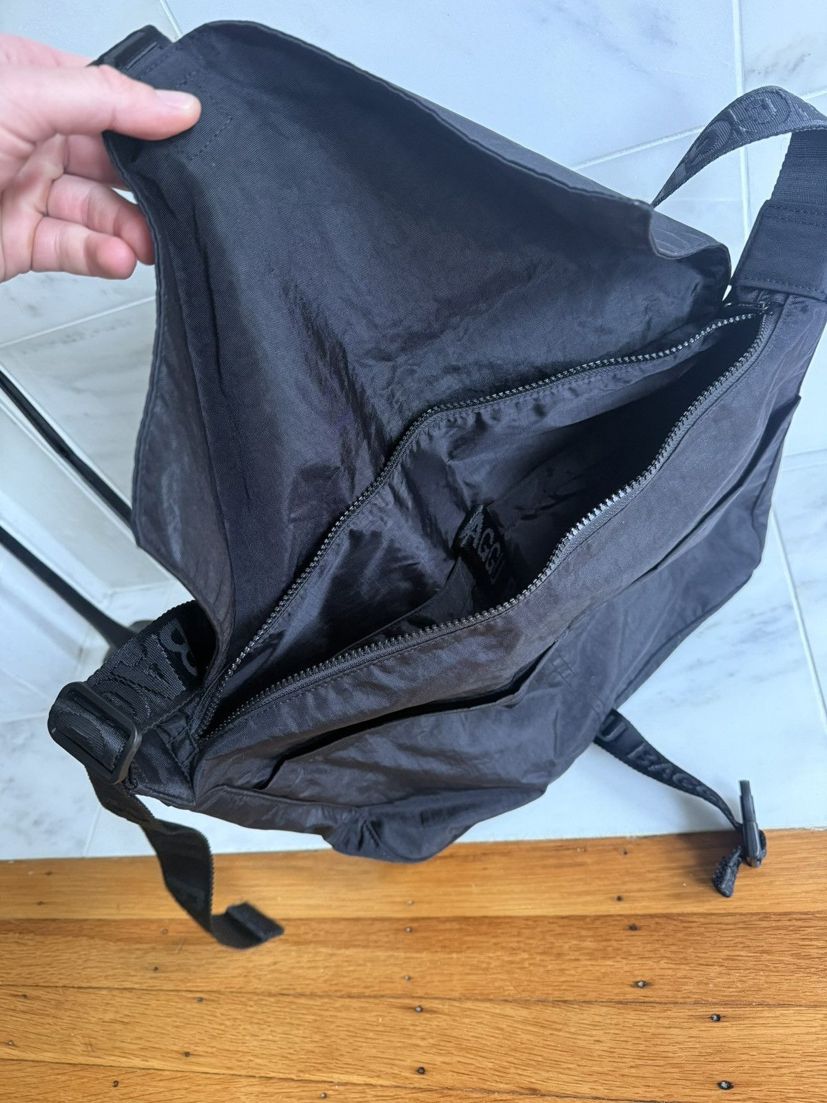 Baggu Black Nylon Baggu messenger bag Size ONE SIZE - 4 Thumbnail