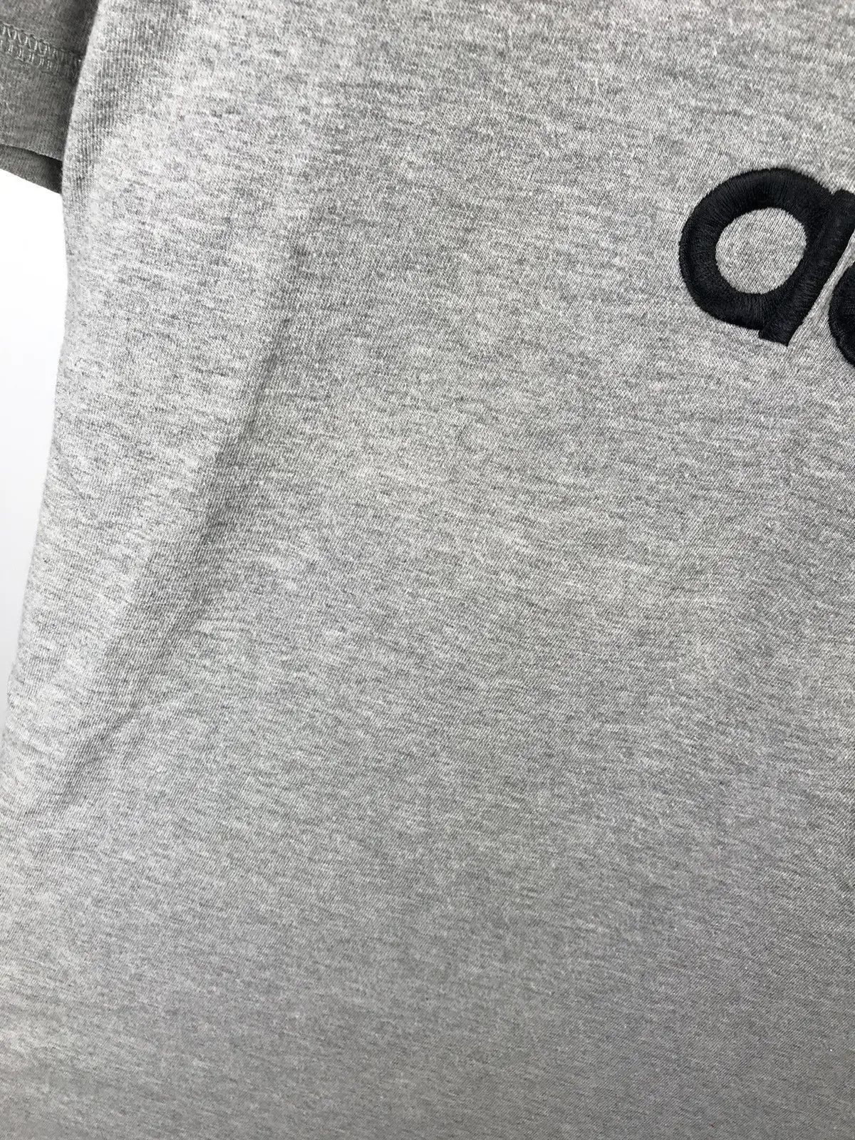 Adidas Adidas T-shirt vintage embroidered logo big size XLarge Size US XL / EU 56 / 4 - 5 Thumbnail