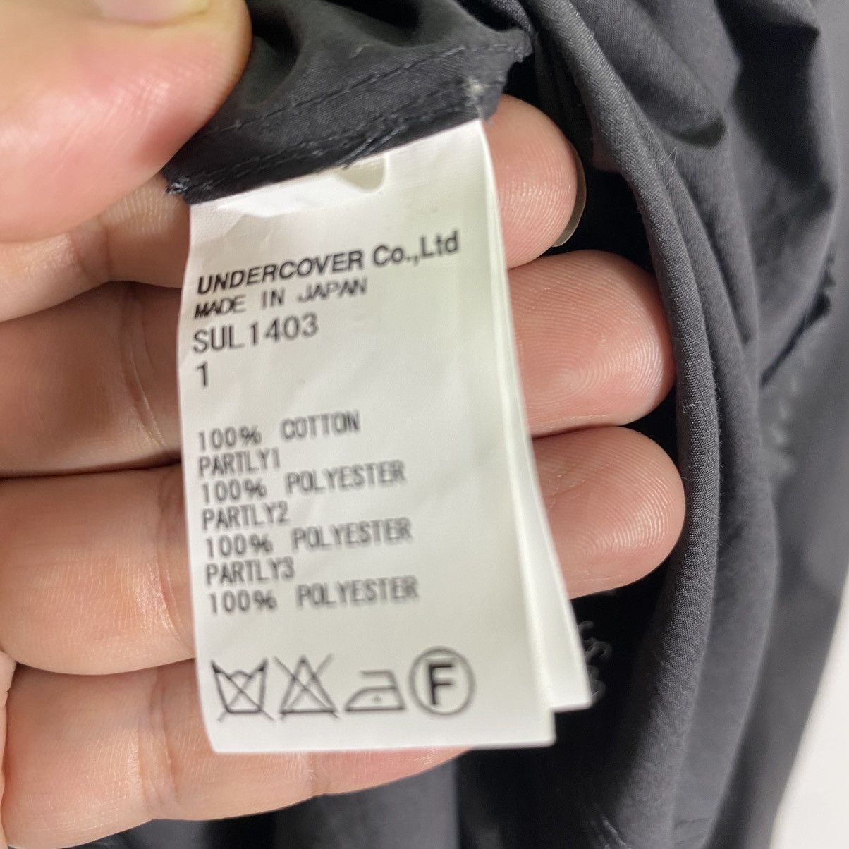 John Undercover × Jun Takahashi × Undercover Undercover Jun Takahashi Sue Undercover Button Shirt Size XS / US 0-2 / IT 36-38 - 9 Thumbnail