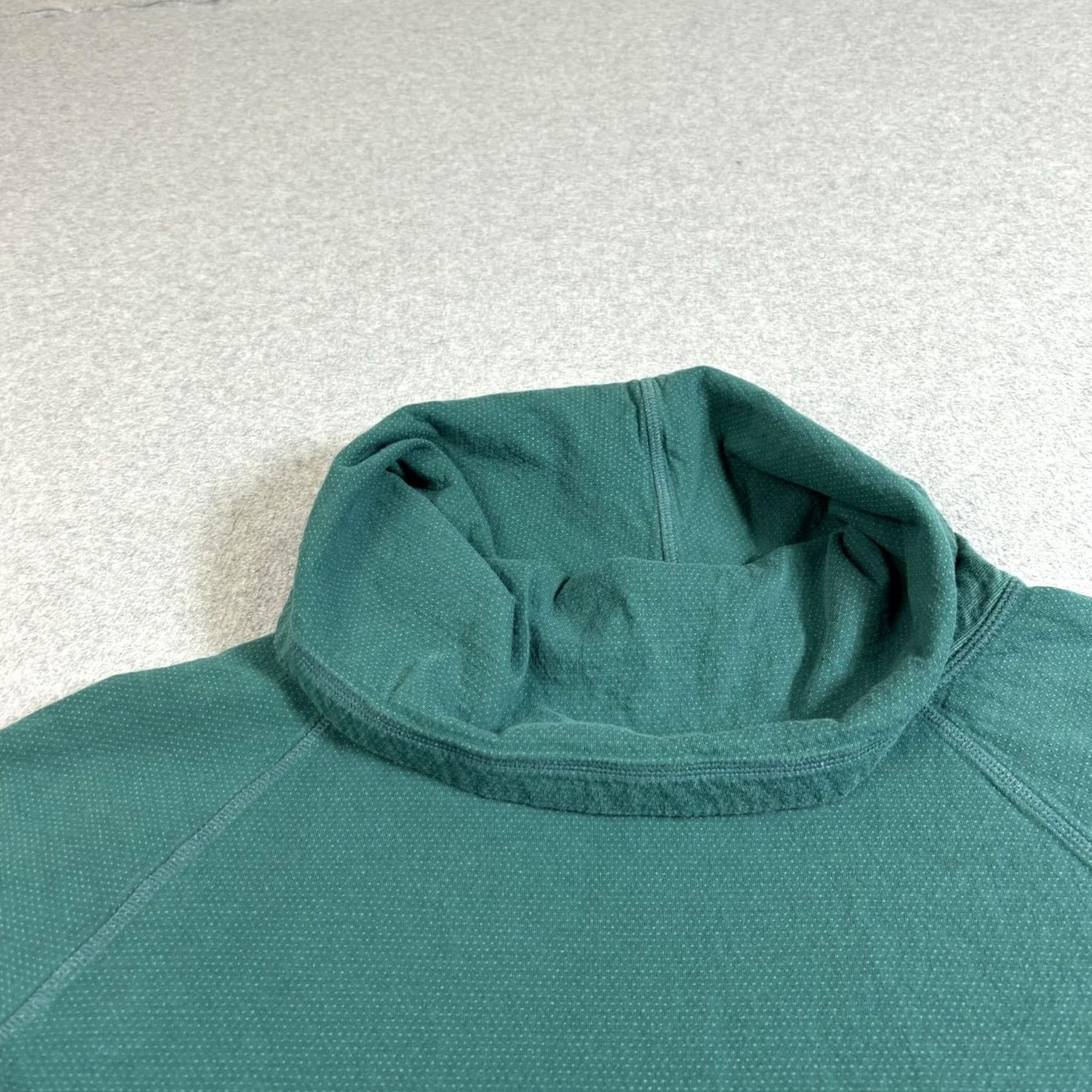 Patagonia Patagonia Sweatshirt Womens L Green Cowl Neck Pullover Pockets Knit Cotton Regular Raglan Sleeves - Outdoor Casual Size L / US 10 / IT 46 - 7 Thumbnail