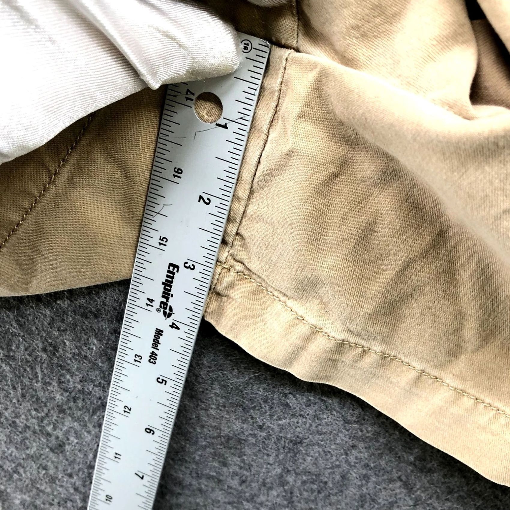 Loft Loft Chino Shorts Womens L Beige High Rise Relaxed Size 36" / US 14 / IT 50 - 6 Thumbnail