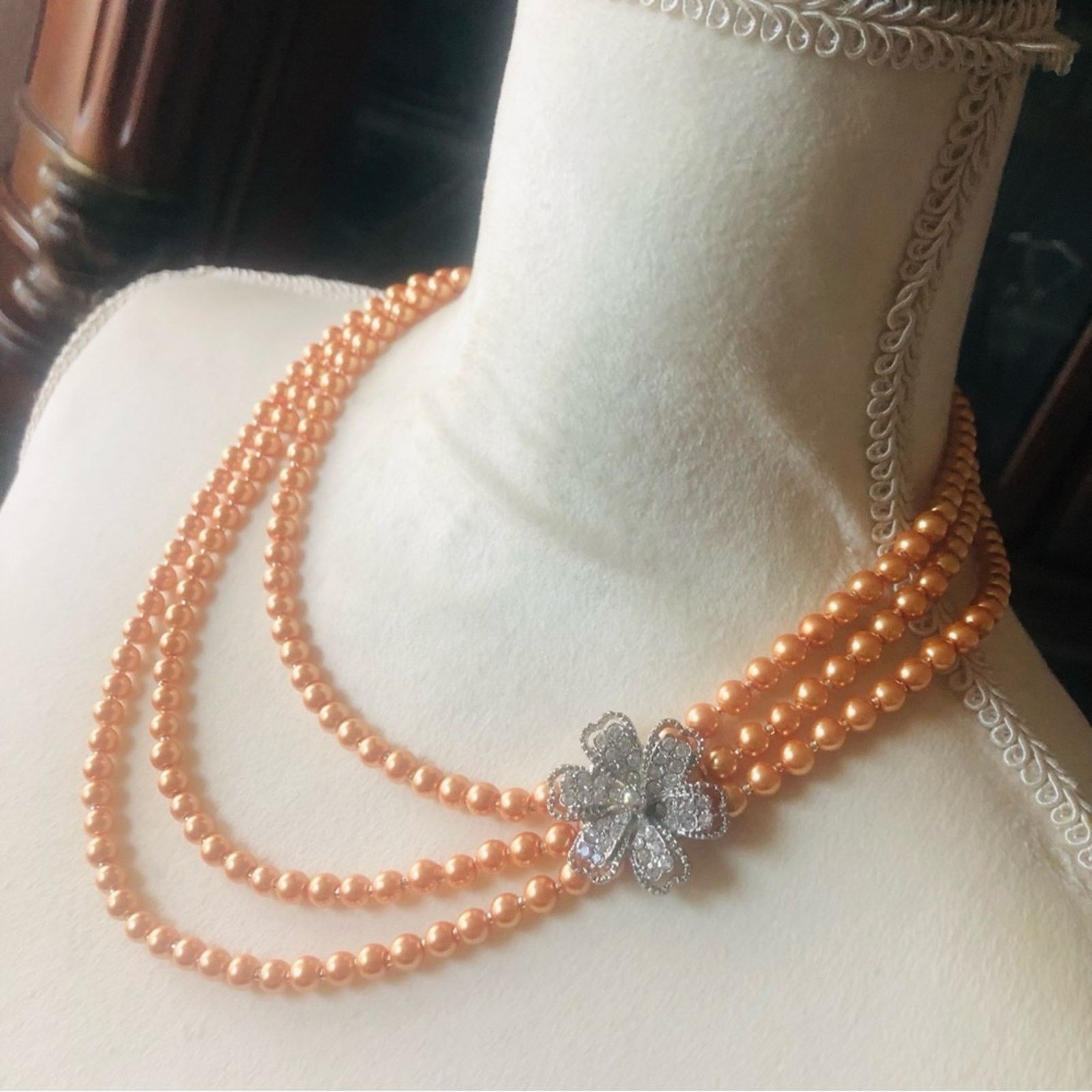 Handmade Handcrafted triple strand golden peach pearl necklac Size ONE SIZE - 3 Thumbnail
