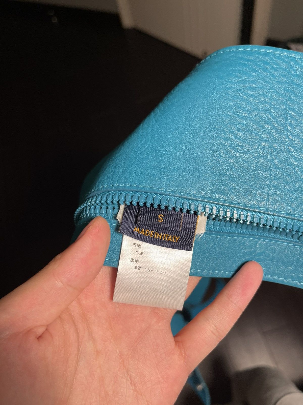 Louis Vuitton × Virgil Abloh Louis Vuitton SS19 « Plain Rainbow » Harness Size US M / EU 48-50 / 2 - 8 Thumbnail