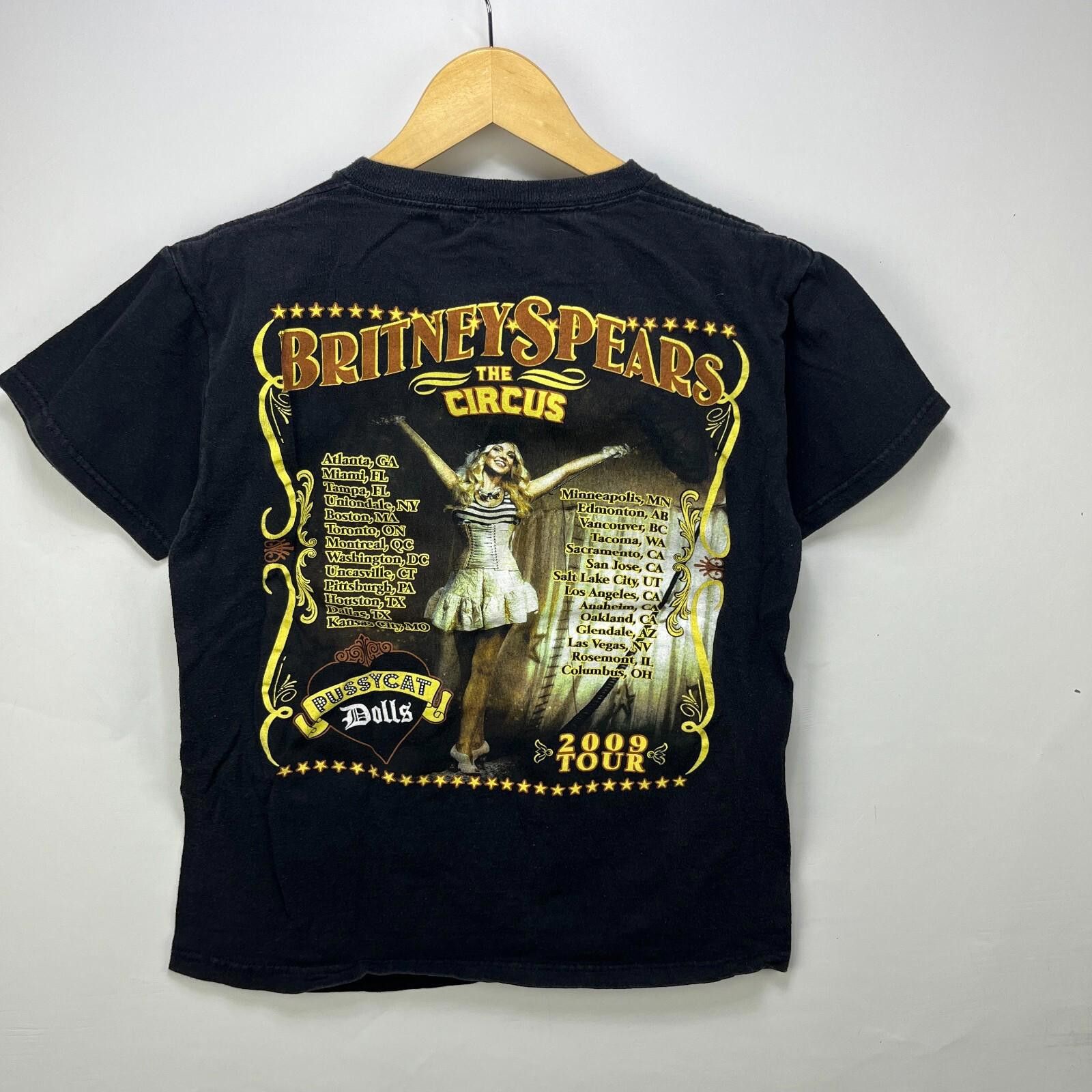 Other Vintage Britney Spears Y2K Circus 2009 Tour T-Shirt Small Size US S / EU 44-46 / 1 - 5 Thumbnail