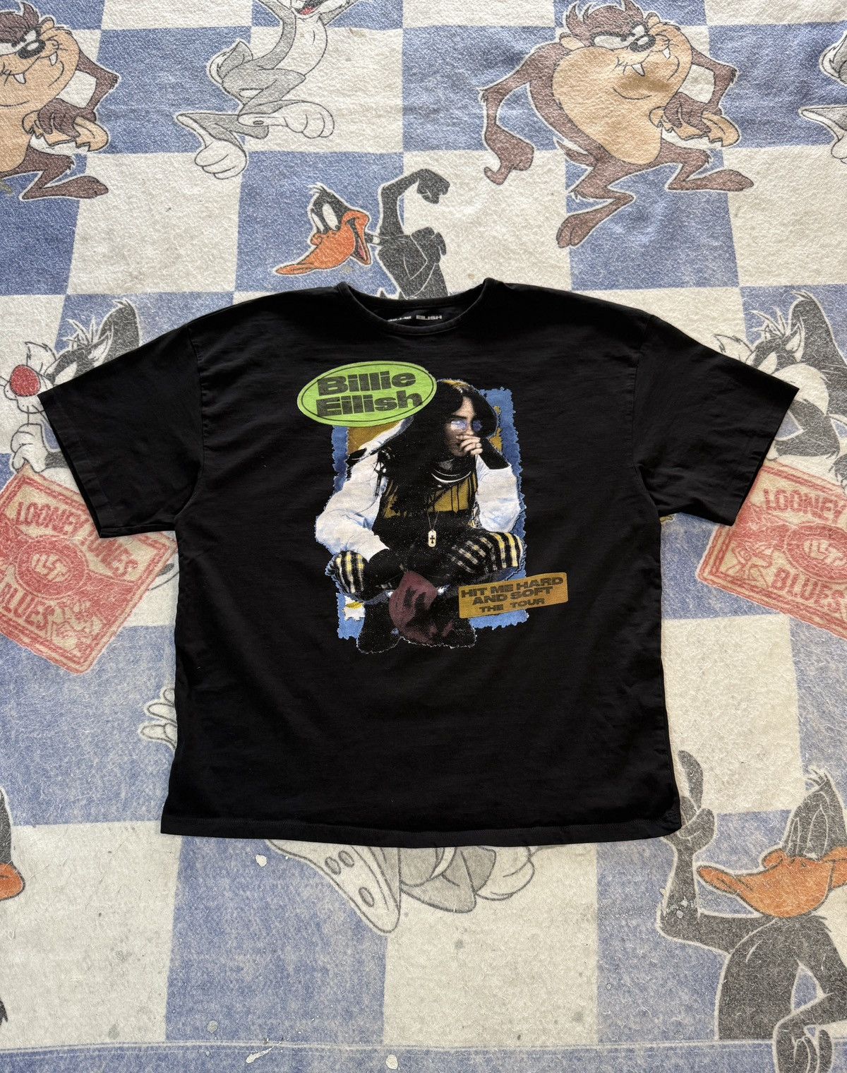 Billie Eilish Billie ellish tour tee Size US L / EU 52-54 / 3 - 1 Thumbnail