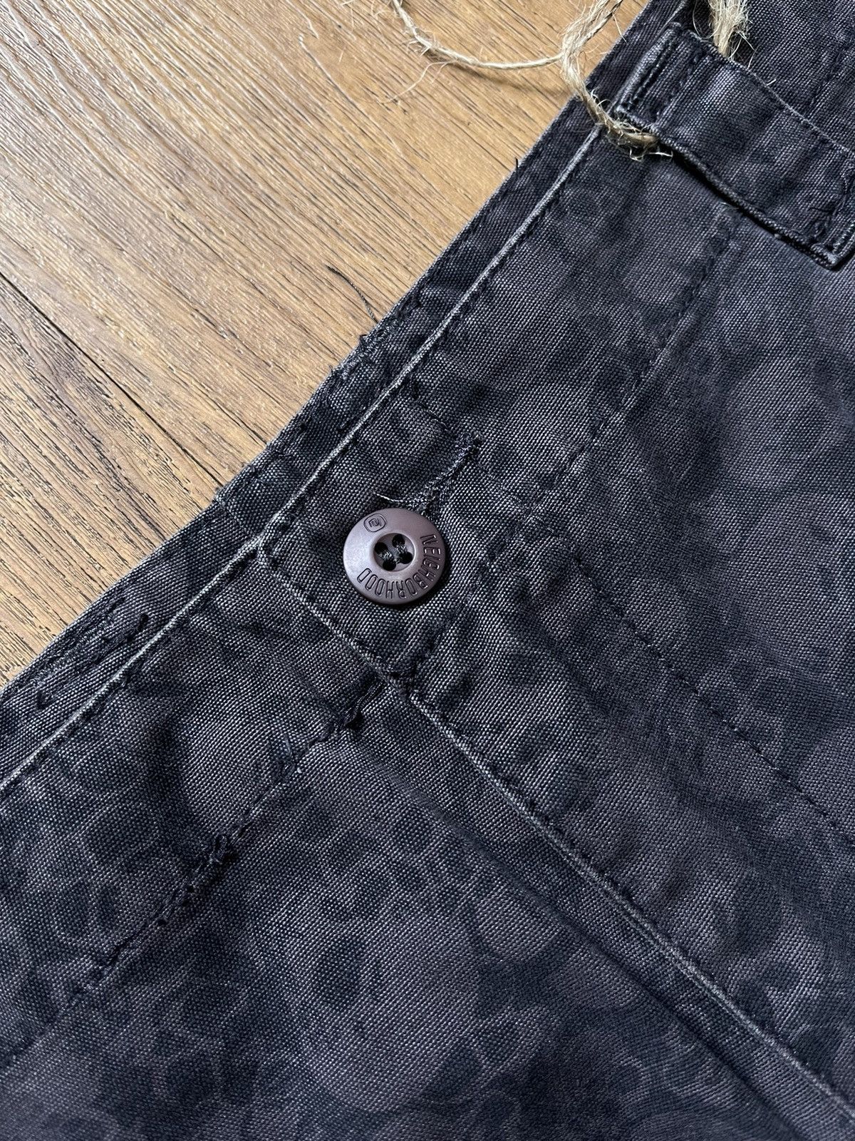 Japanese Brand × Neighborhood × Seditionaries Vintage 2000s Neighborhood Japan Skull Bones Printed Bondage Size US 36 / EU 52 - 5 Thumbnail