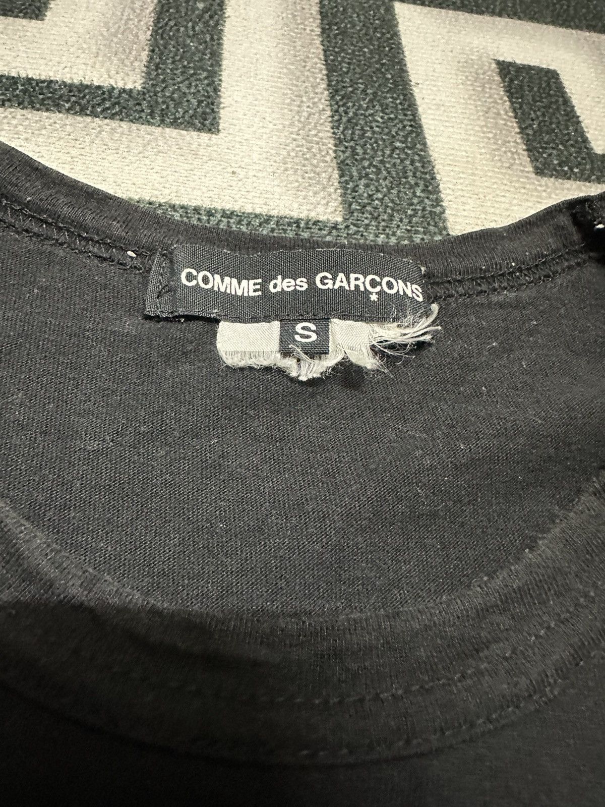 Comme des Garcons Comme des garcons spellout tee Size US S / EU 44-46 / 1 - 3 Thumbnail