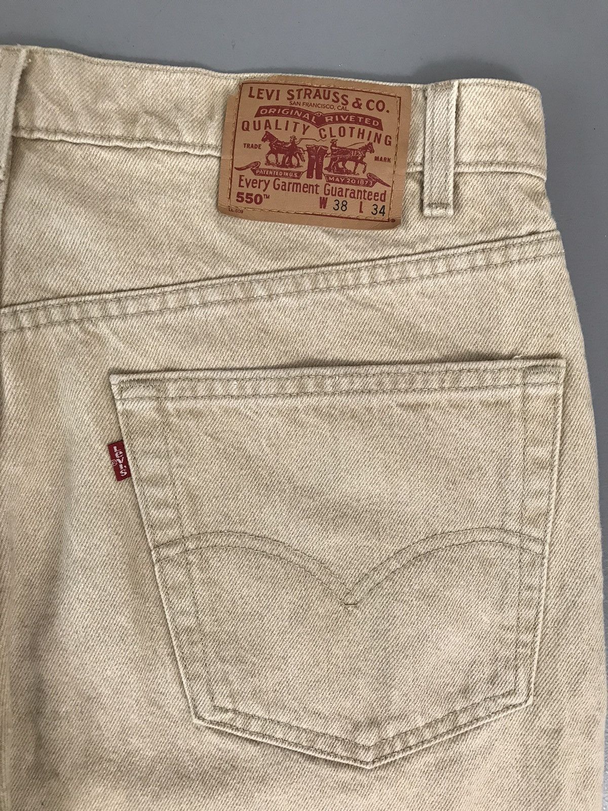 Levi's × Vintage Vintage Levi’s 550 red tab denim Size US 38 / EU 54 - 11 Thumbnail
