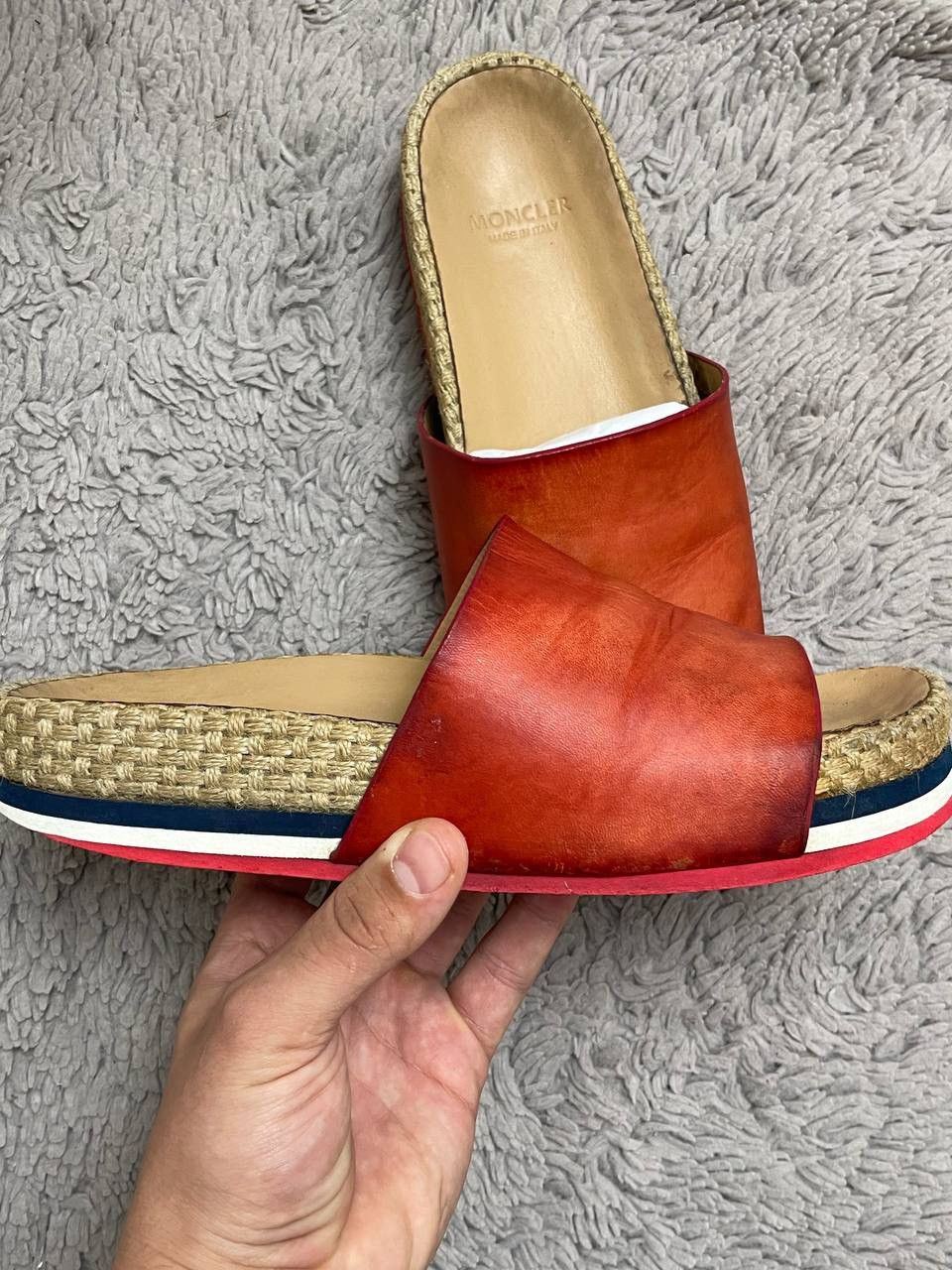 Moncler Moncler Luxury Faded Flats Leather Sleeper’s Size US 9 / IT 39 - 2 Thumbnail